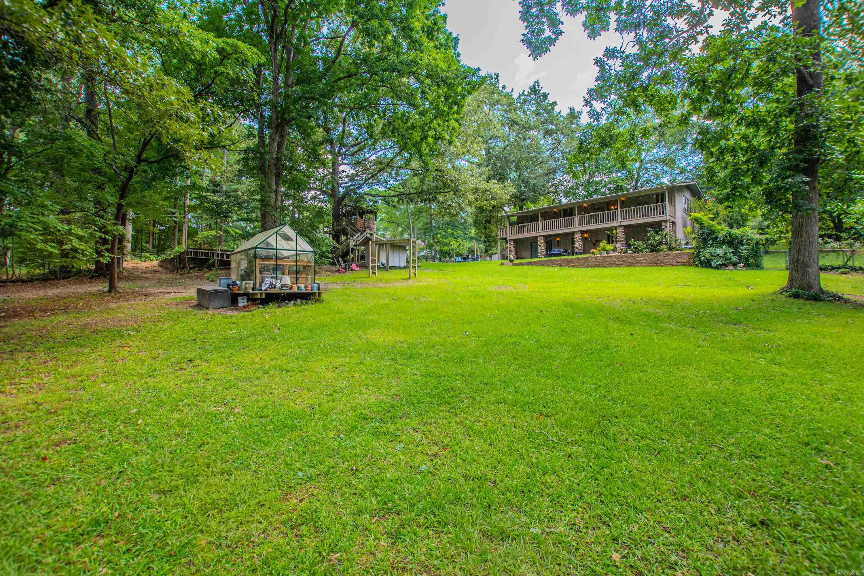 NORTH LYNNWOOD - Residential