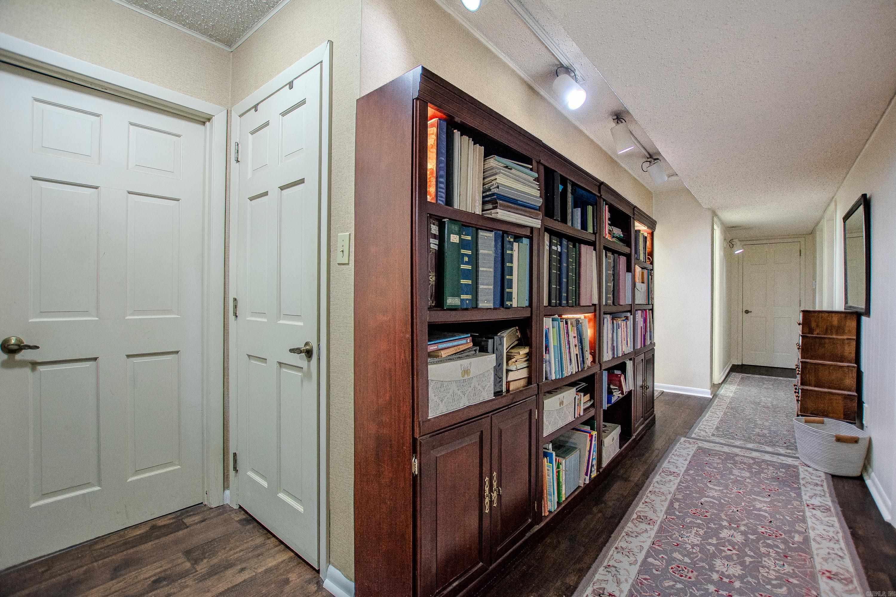 NORTH LYNNWOOD - Residential