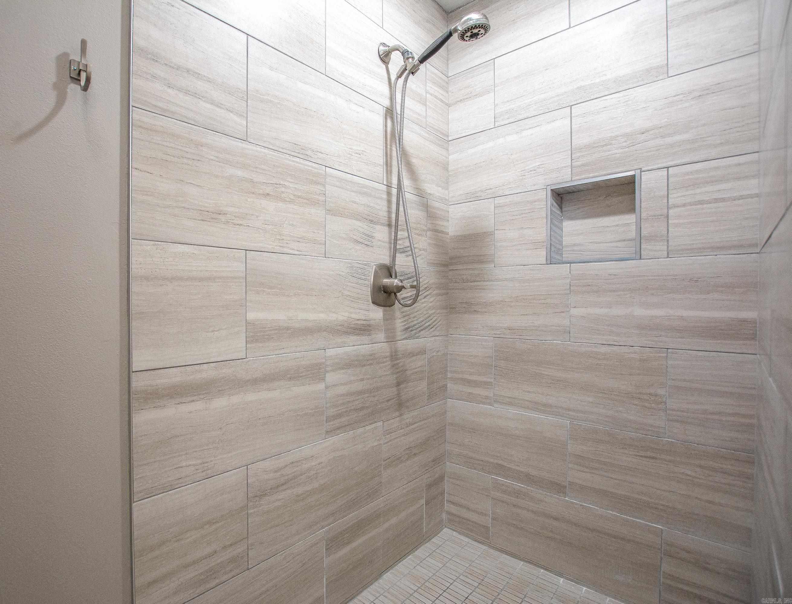 NORTH LYNNWOOD - Residential