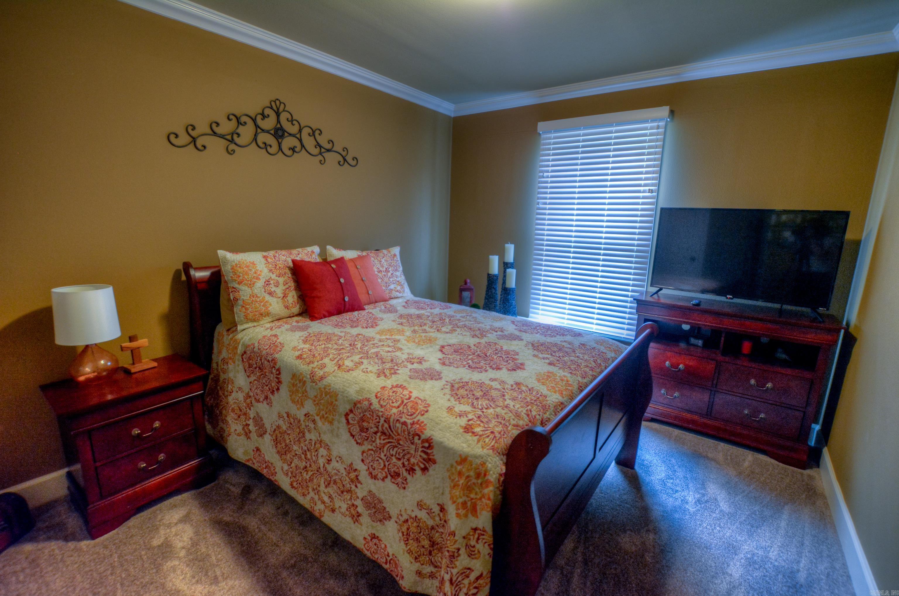 WATERS EDGE - Residential