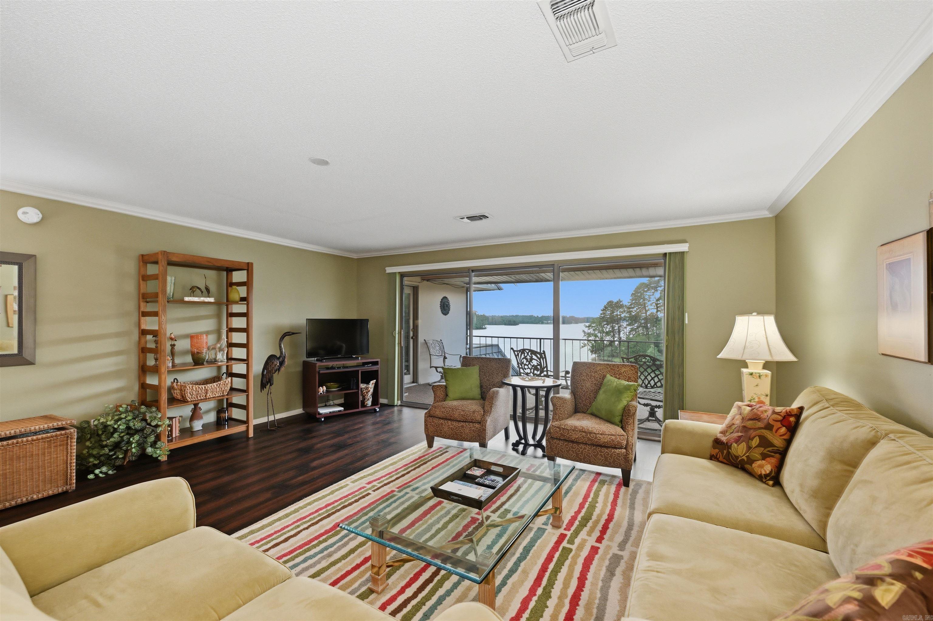 TWIN POINTS HPR - Residential