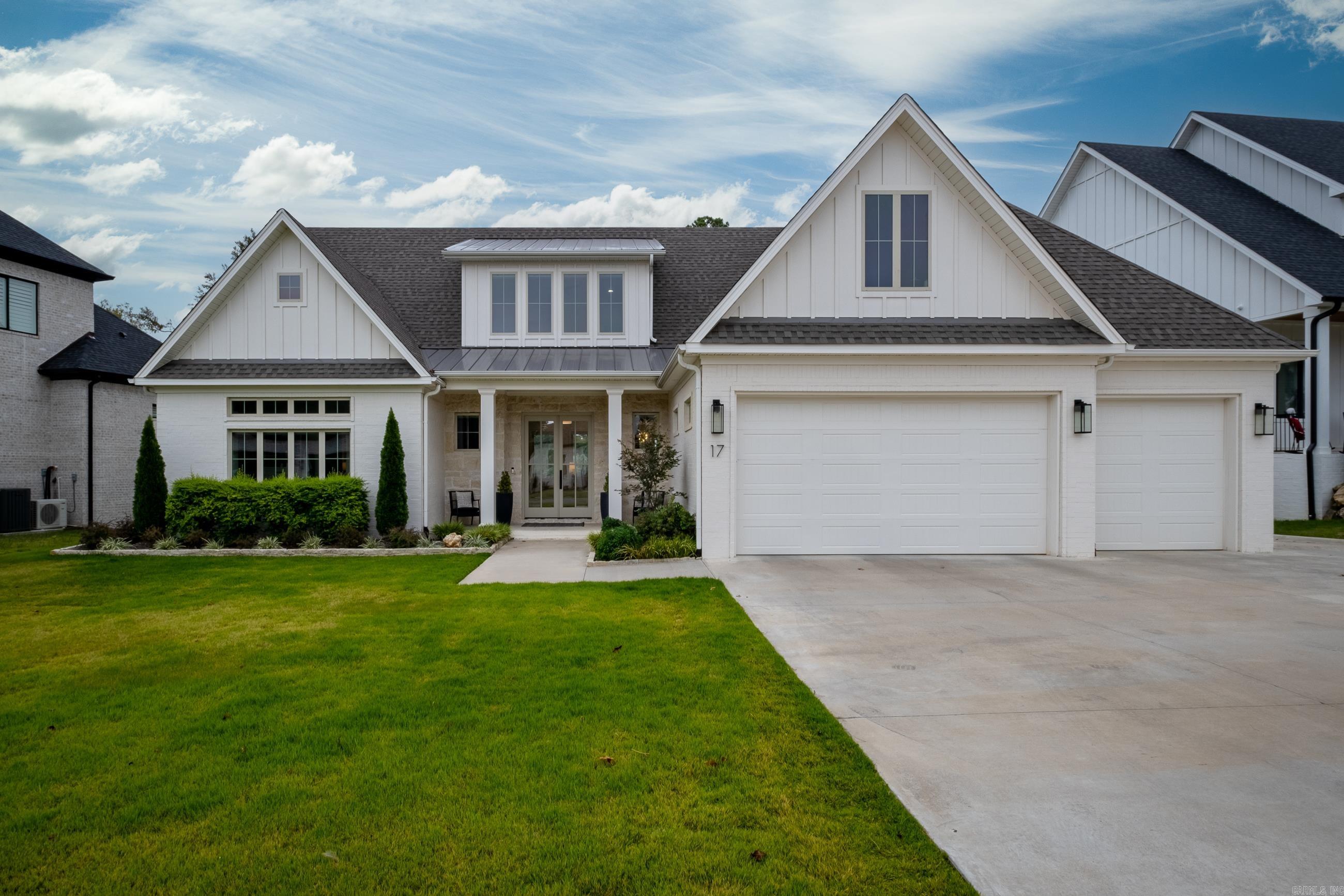 CHENAL VALLEY "FALSTONE COURT" - Residential