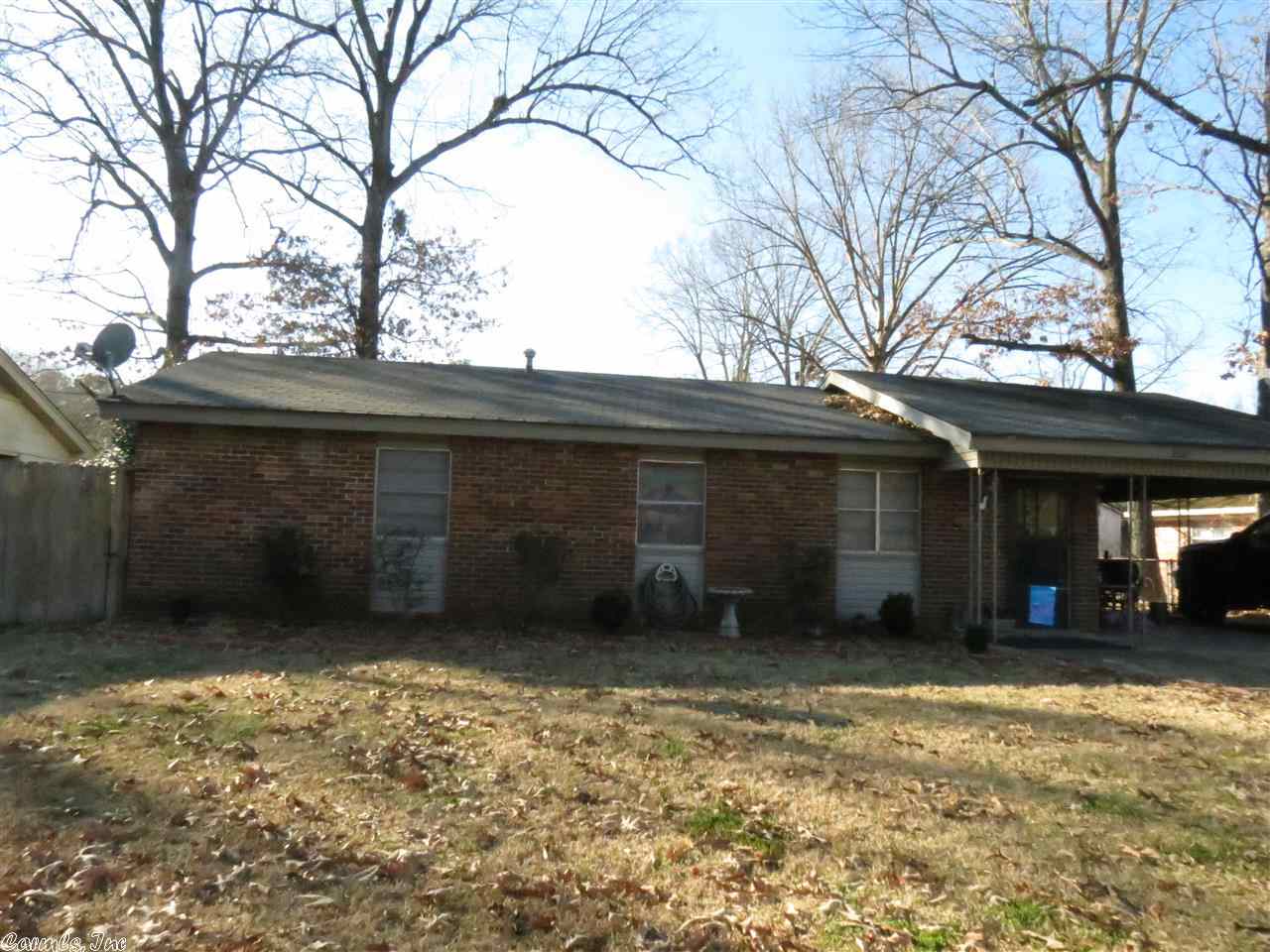 Great first home in Watson Chapel School District.  Home has open floor plan, eat in kitchen, fenced backyard, shop with electric, heat & air, outside storage under carport.