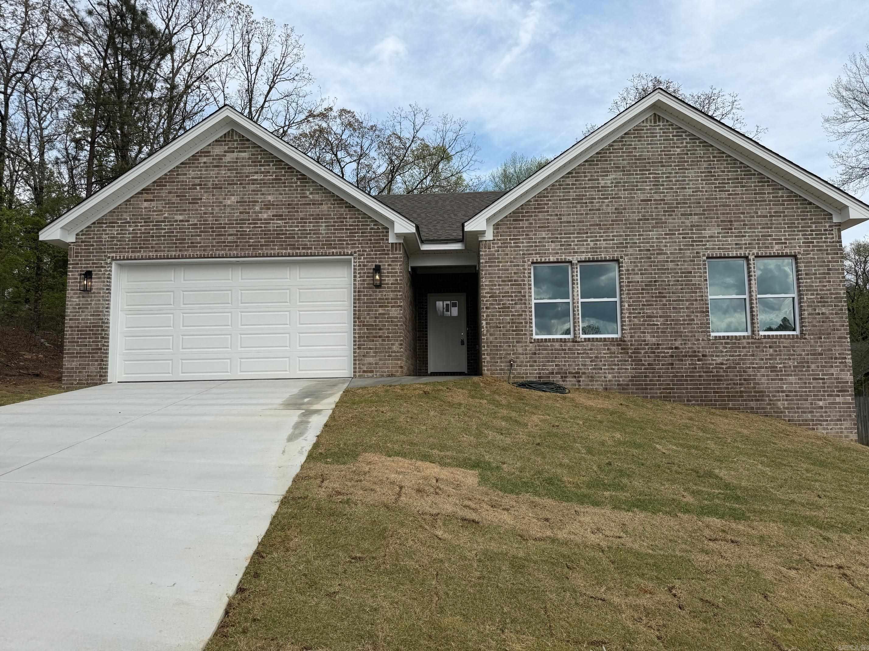 DEER CREEK - Residential