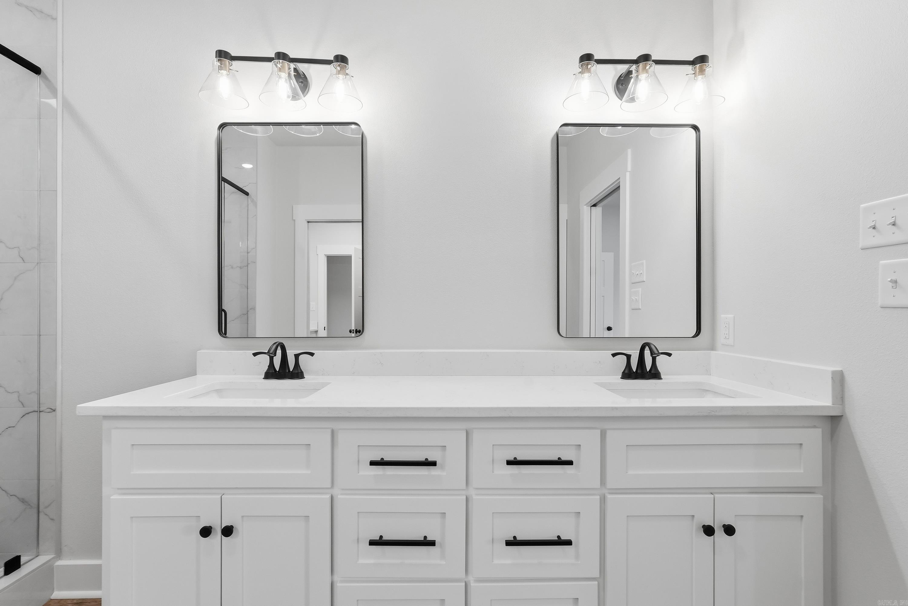 EAST MEADOW - Residential