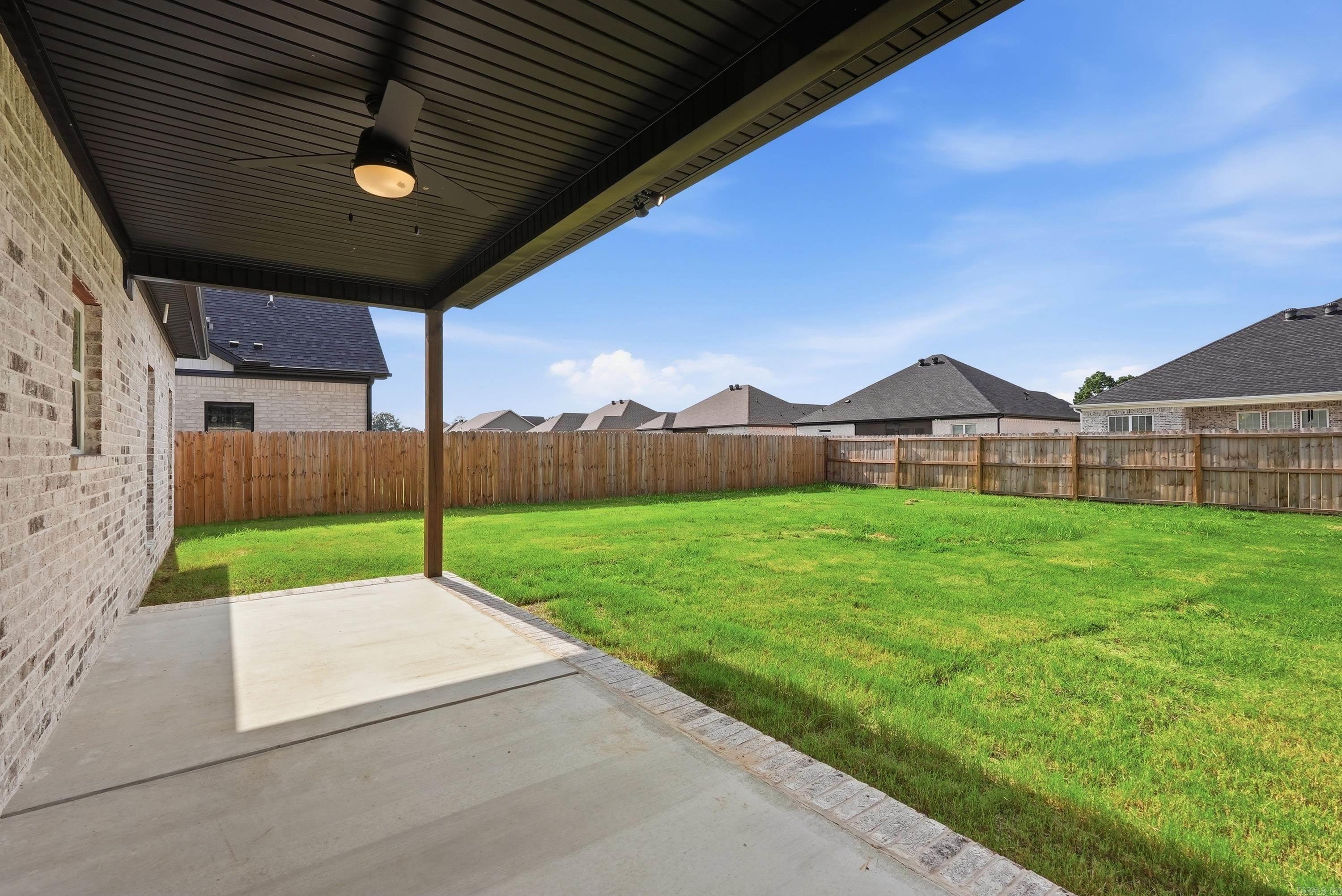 EAST MEADOW - Residential