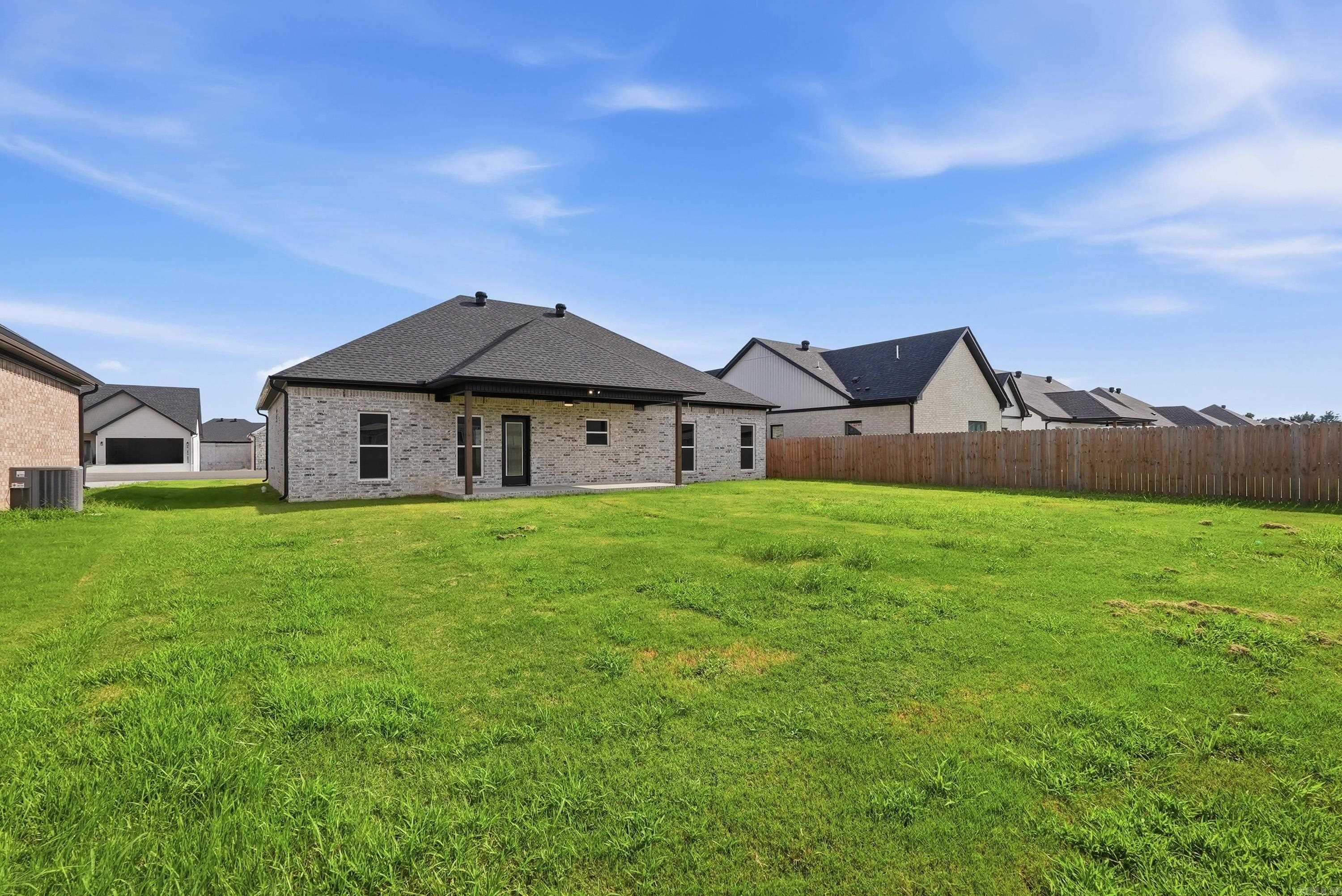 EAST MEADOW - Residential