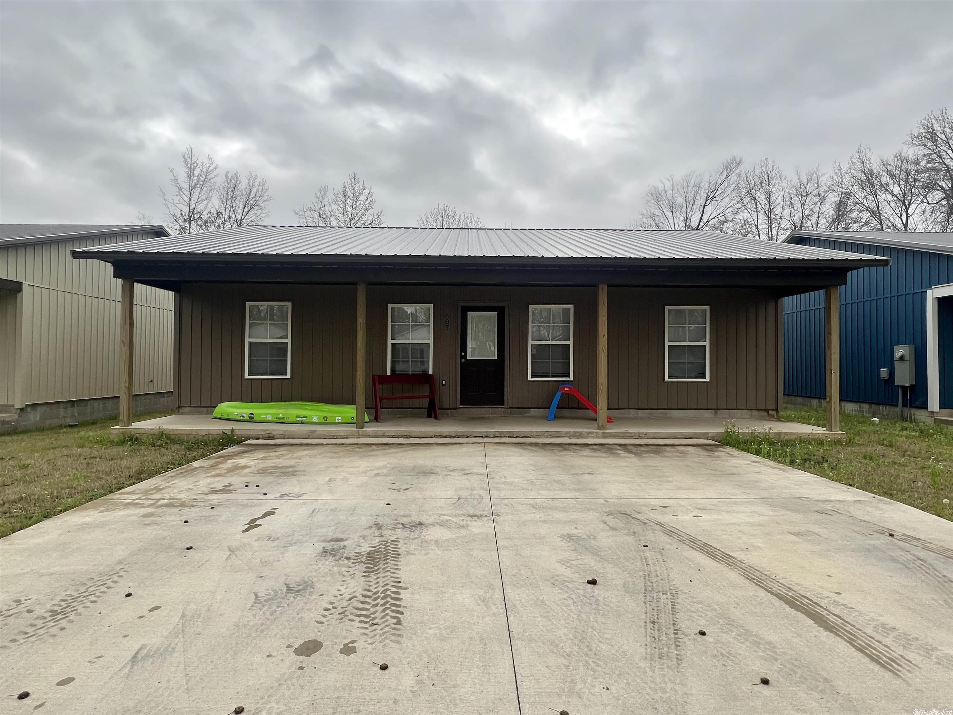 Gilmores 1st - Residential