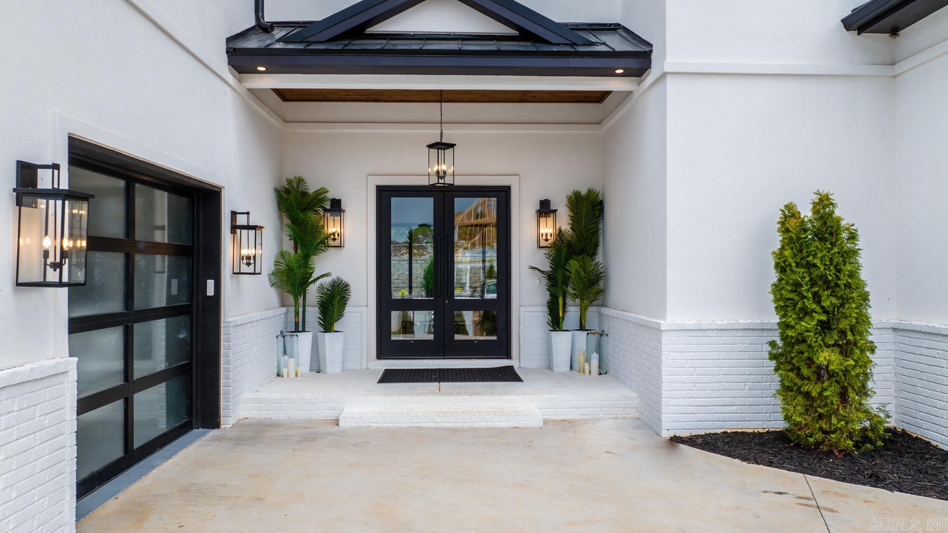 CHENAL VALLEY "FALSTONE COURT" - Residential