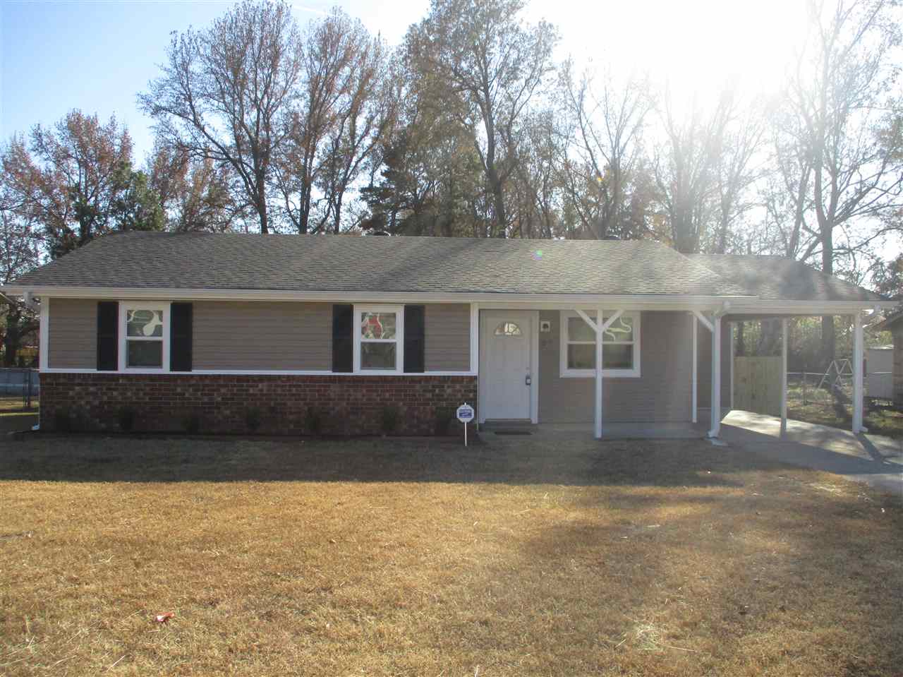 Pine Crest - Residential Lease