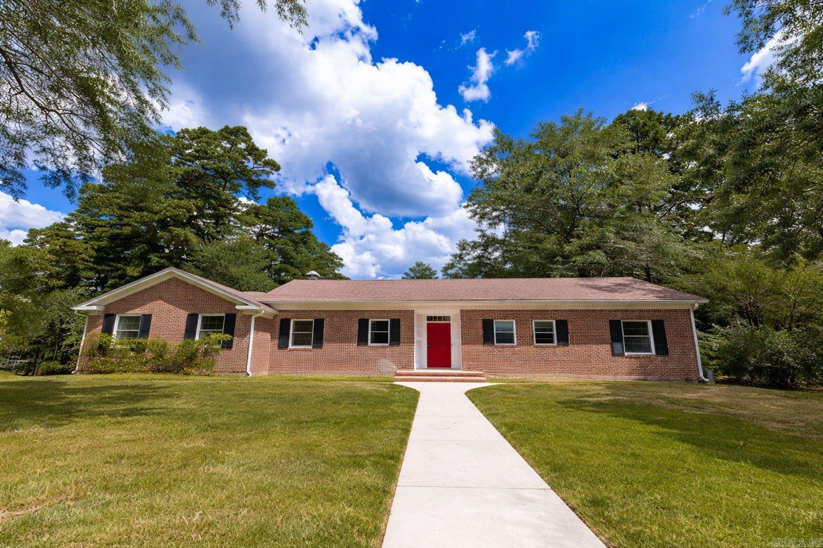Maple Hill - Residential