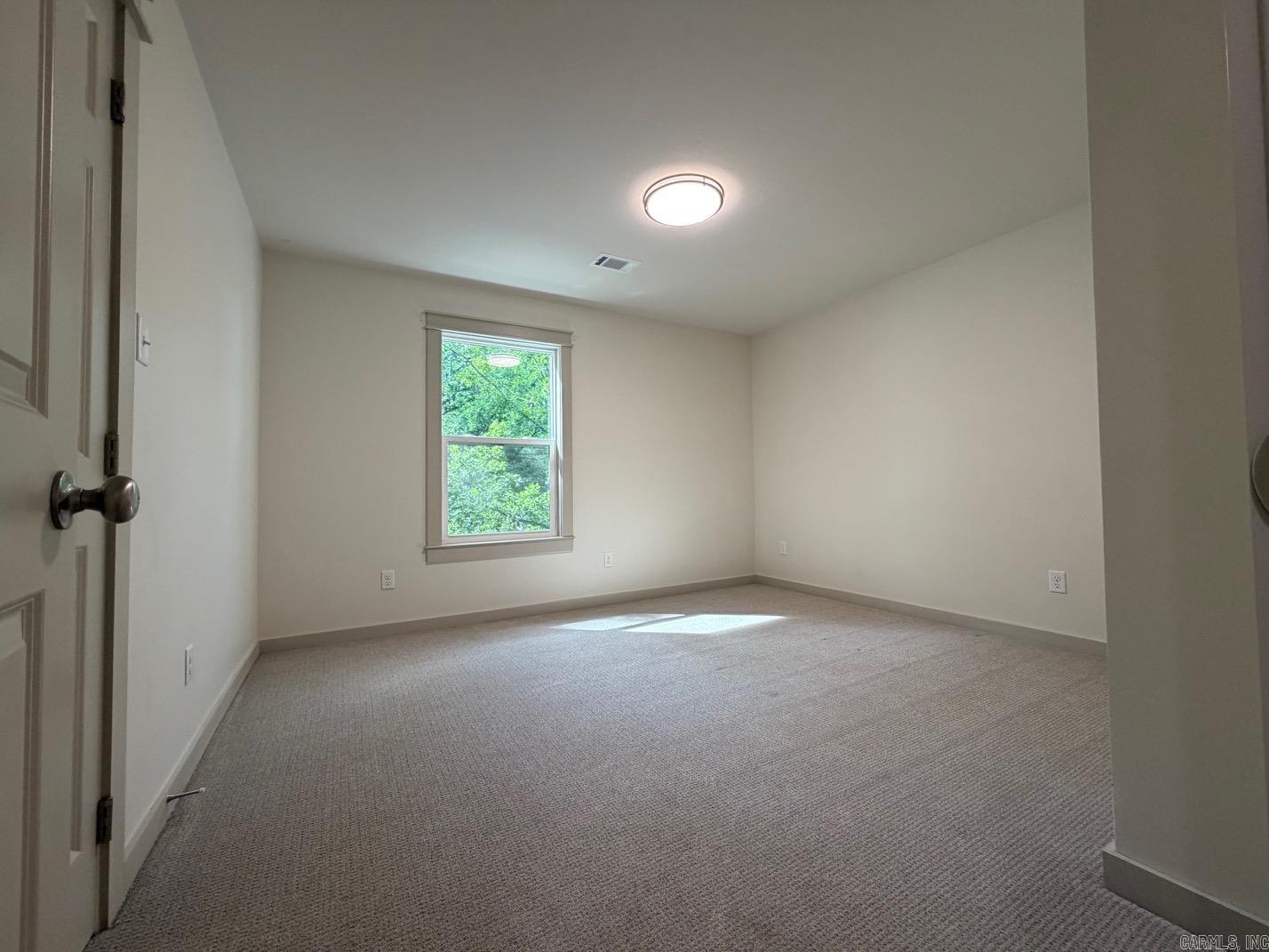LEAWOOD MTN - Residential