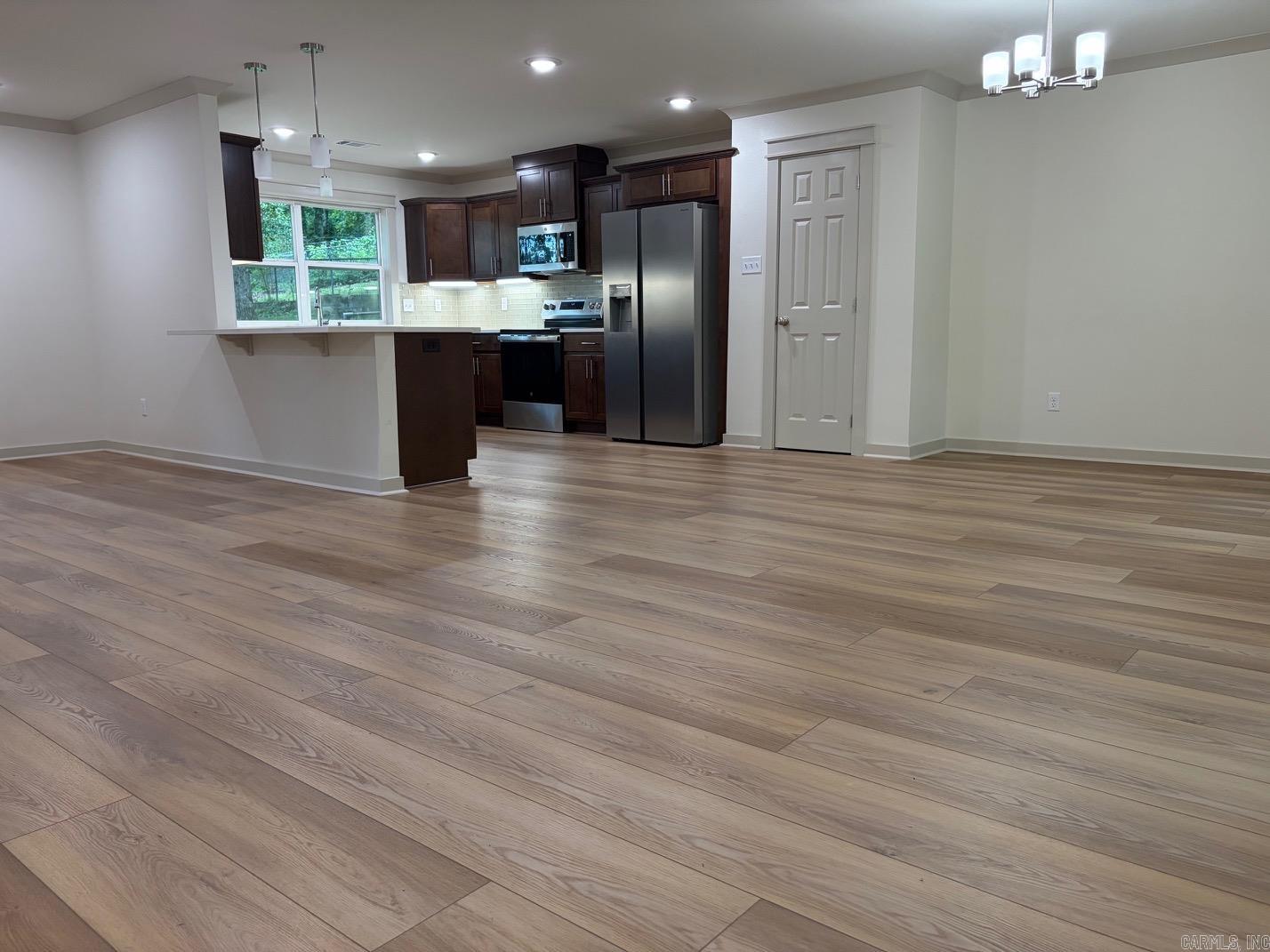 LEAWOOD MTN - Residential