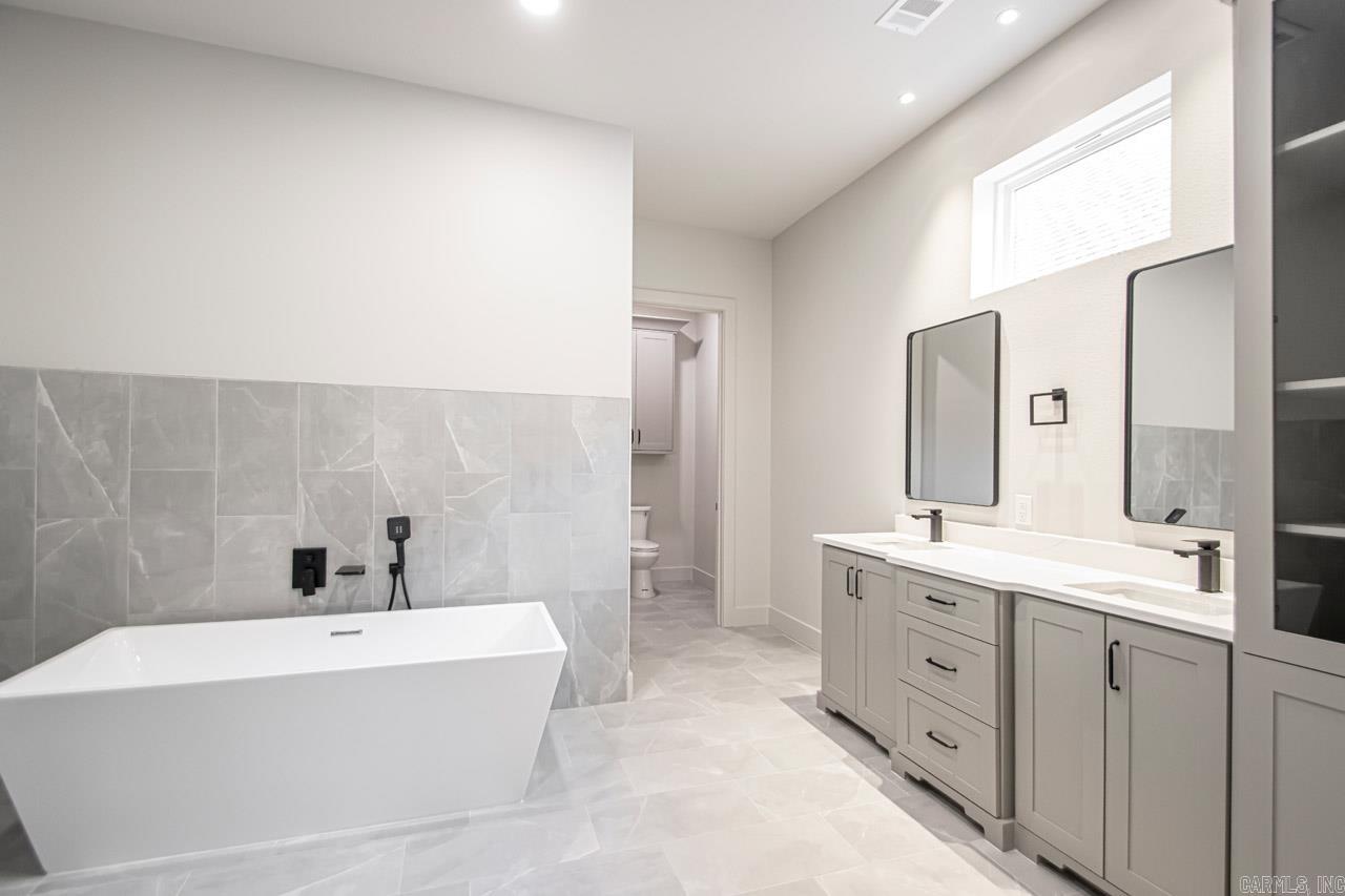 Rockwater Village Phase II - Residential