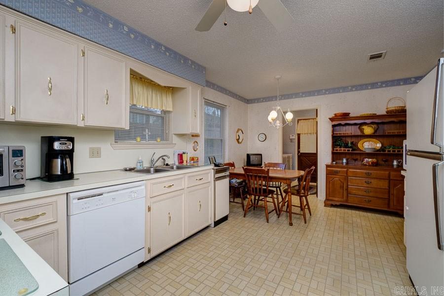 Longlea - Residential