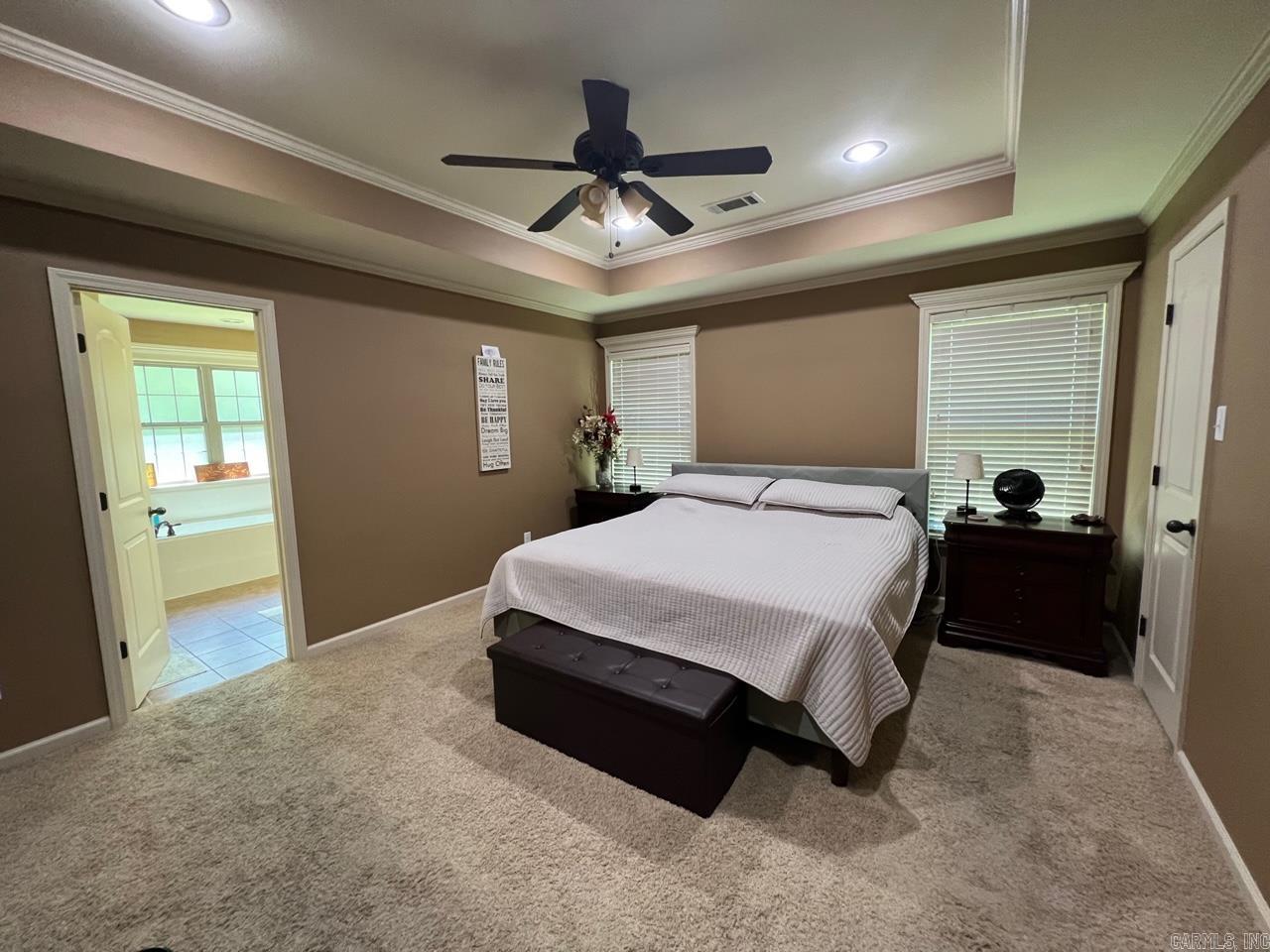 KINGS CROSSING - Residential