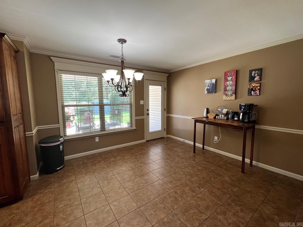KINGS CROSSING - Residential