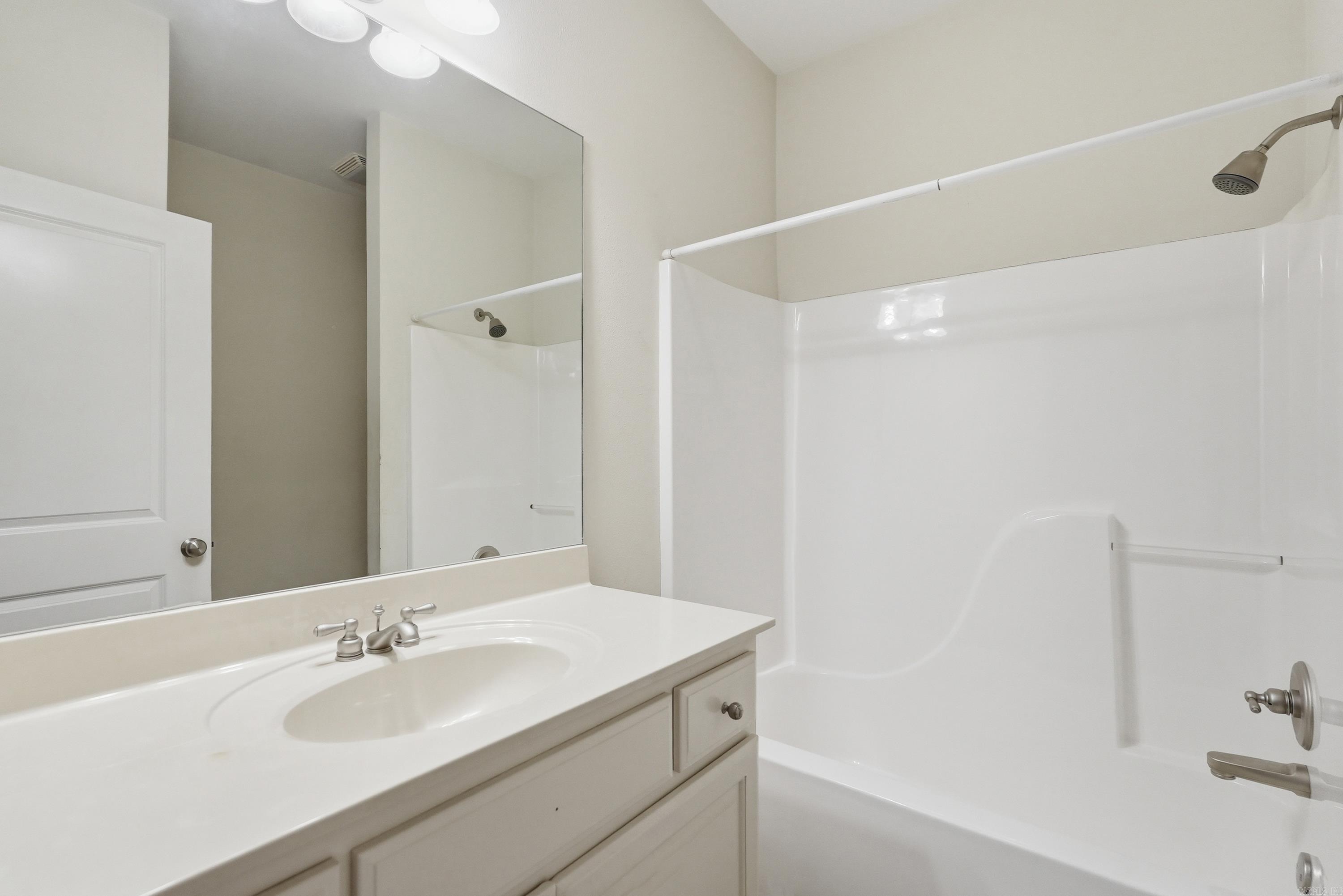 HIDDEN CREEK ADDN - Residential