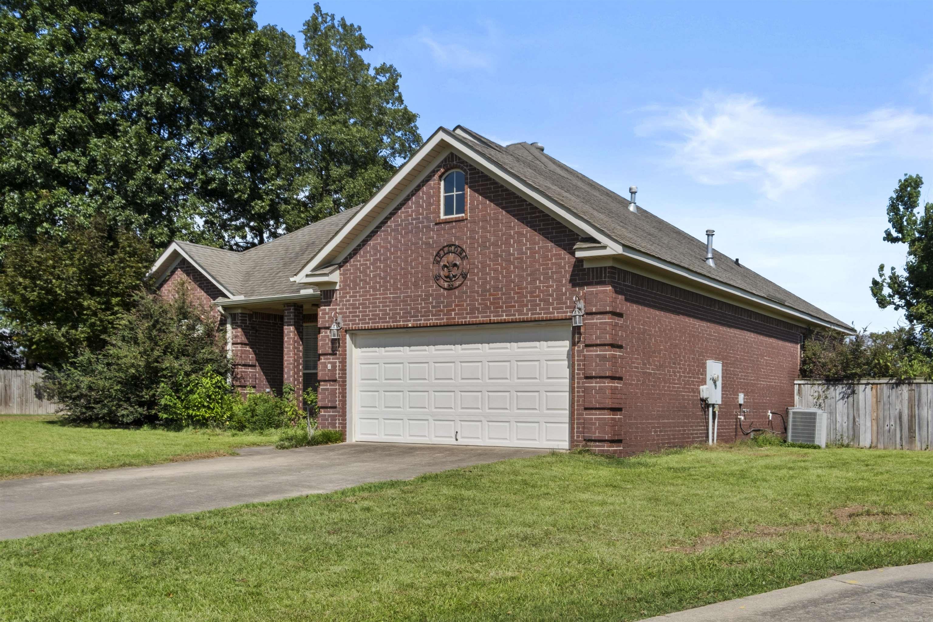 BASE MEADOWS ADDN - Residential