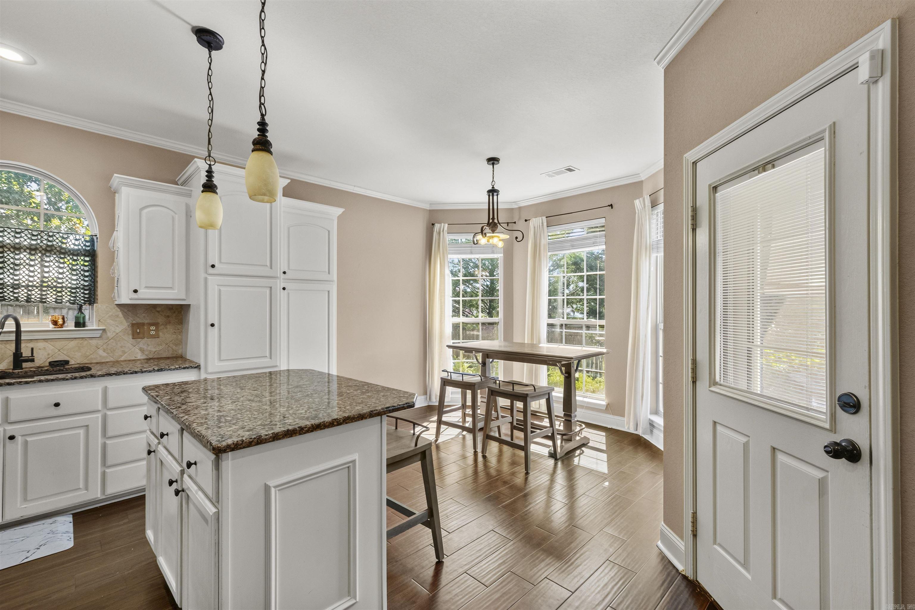 BASE MEADOWS ADDN - Residential