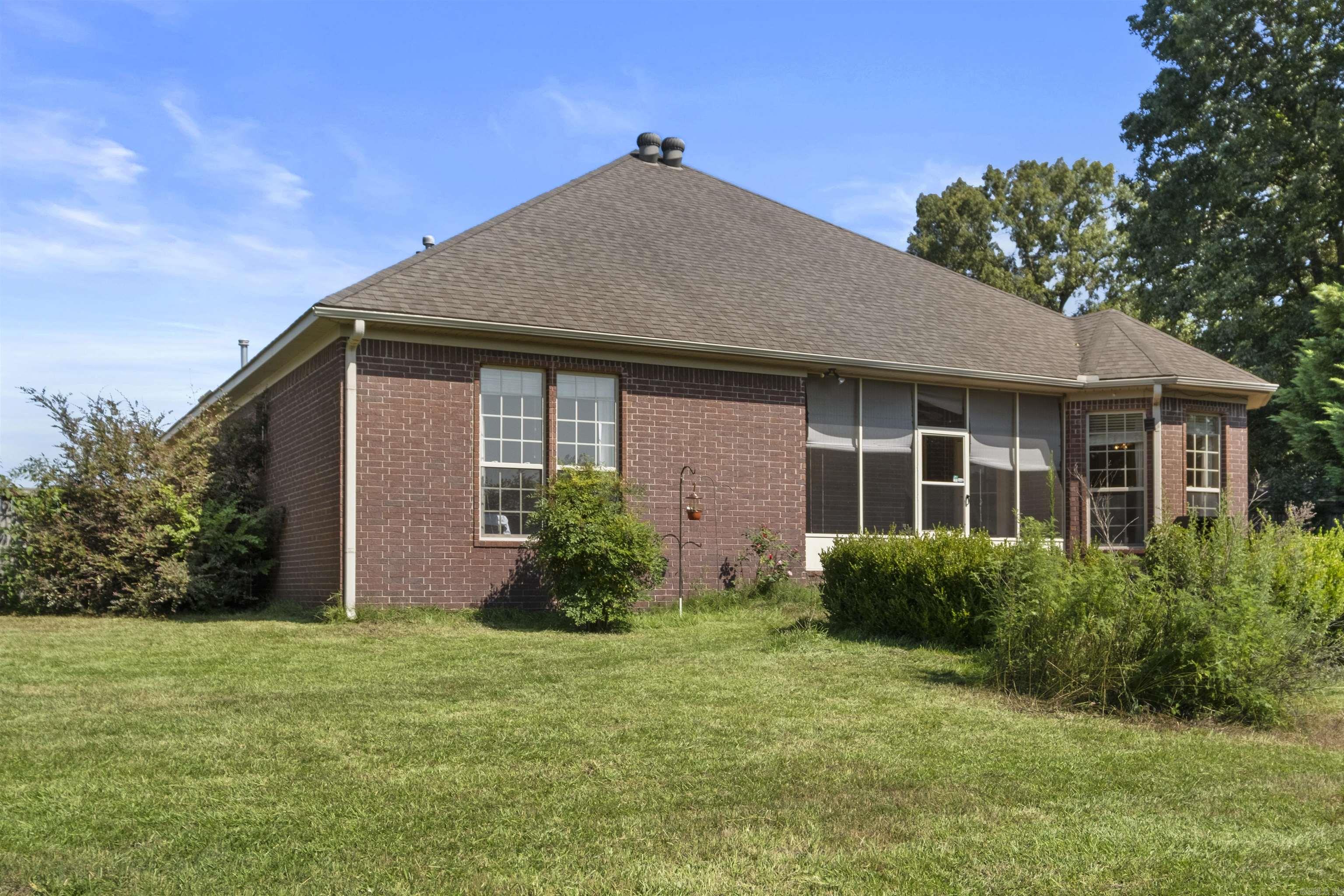 BASE MEADOWS ADDN - Residential