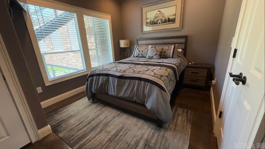 NARROWS INN AT GREERS FERRY HPR - Residential