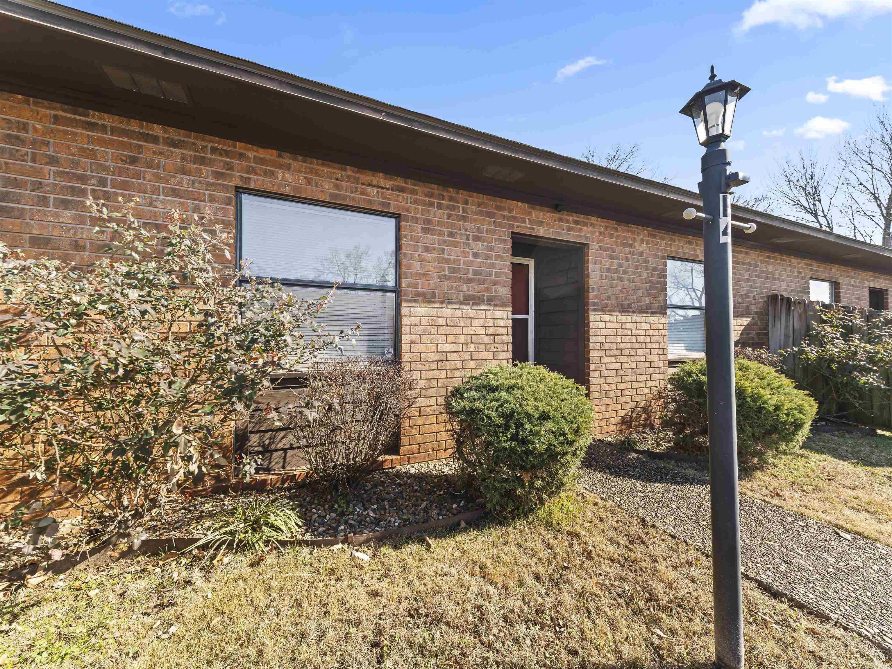Small, intimate complex close to shopping, medical facilities, and restaurants. Ground level. No steps. Park at your front door. Privately fenced patio with storage.  Nice inground pool and pavilion. Great for a private residence or a rental income.