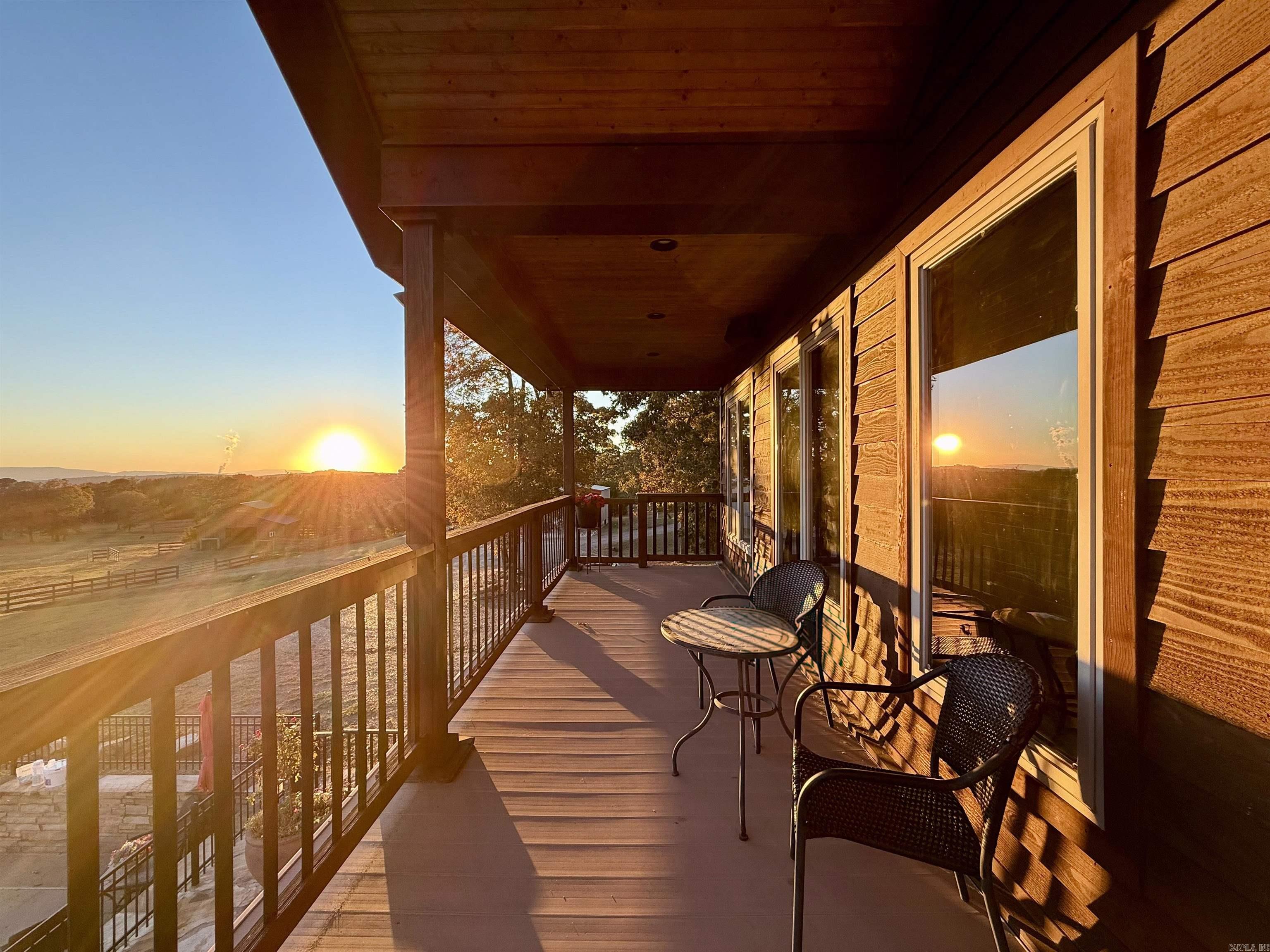 Metes & Bounds - Residential