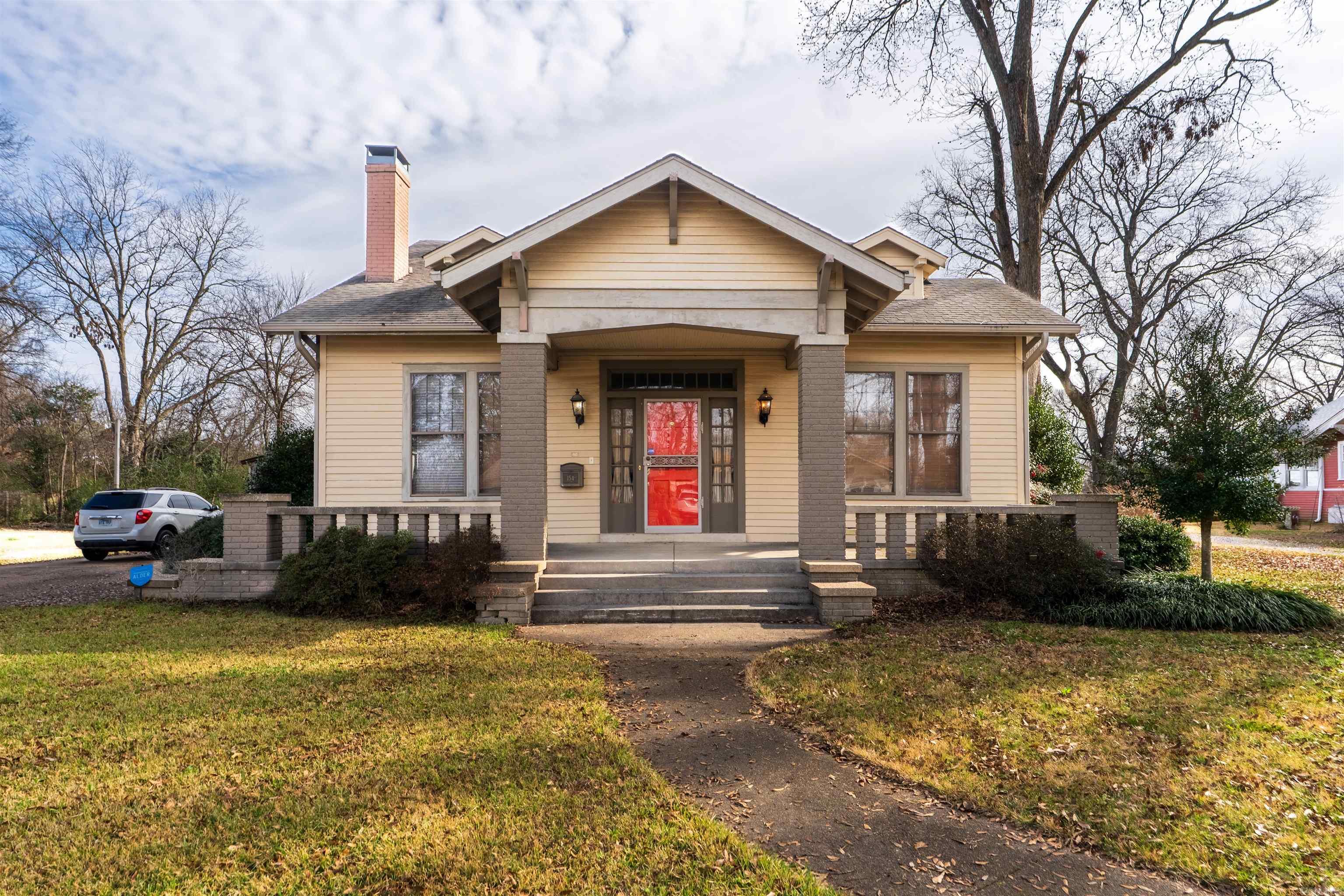 Check out this beautiful Marianna, AR home! It’s vintage charm matched with modern features make it a great option to enjoy living in the Arkansas Delta. With 5 bedrooms, 3 full bathrooms, fenced in yard and covered parking, this property has an abundance of features to offer. Come check it out!