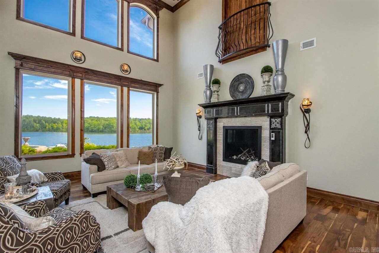 HURRICANE LAKE EST - Residential