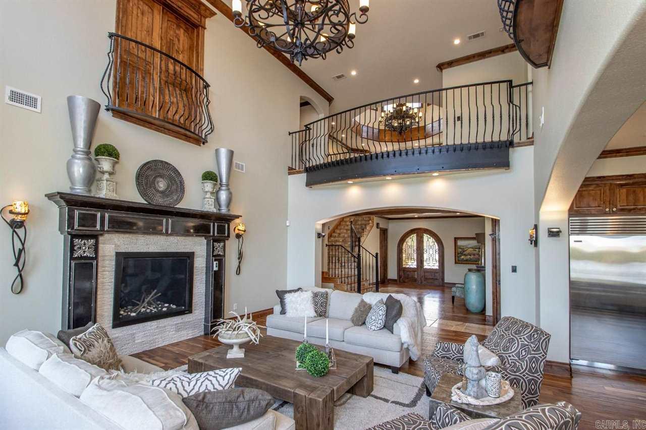 HURRICANE LAKE EST - Residential