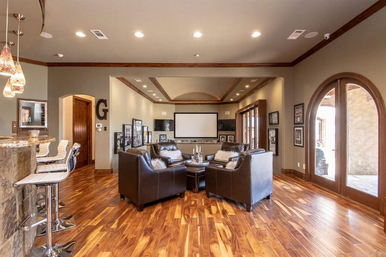 HURRICANE LAKE EST - Residential