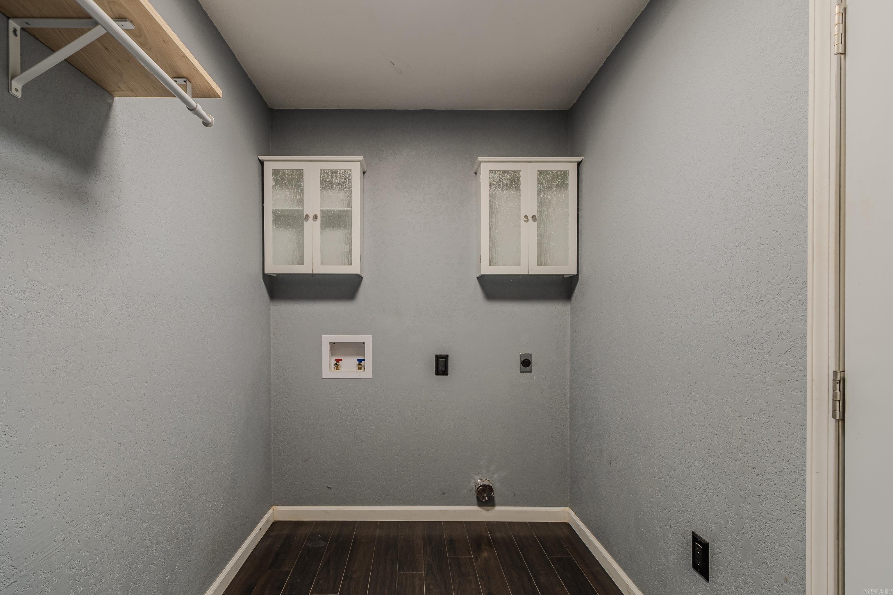 CROSS CREEK - Residential