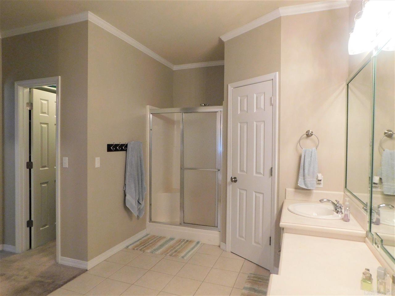 RIVER RIDGE - Residential