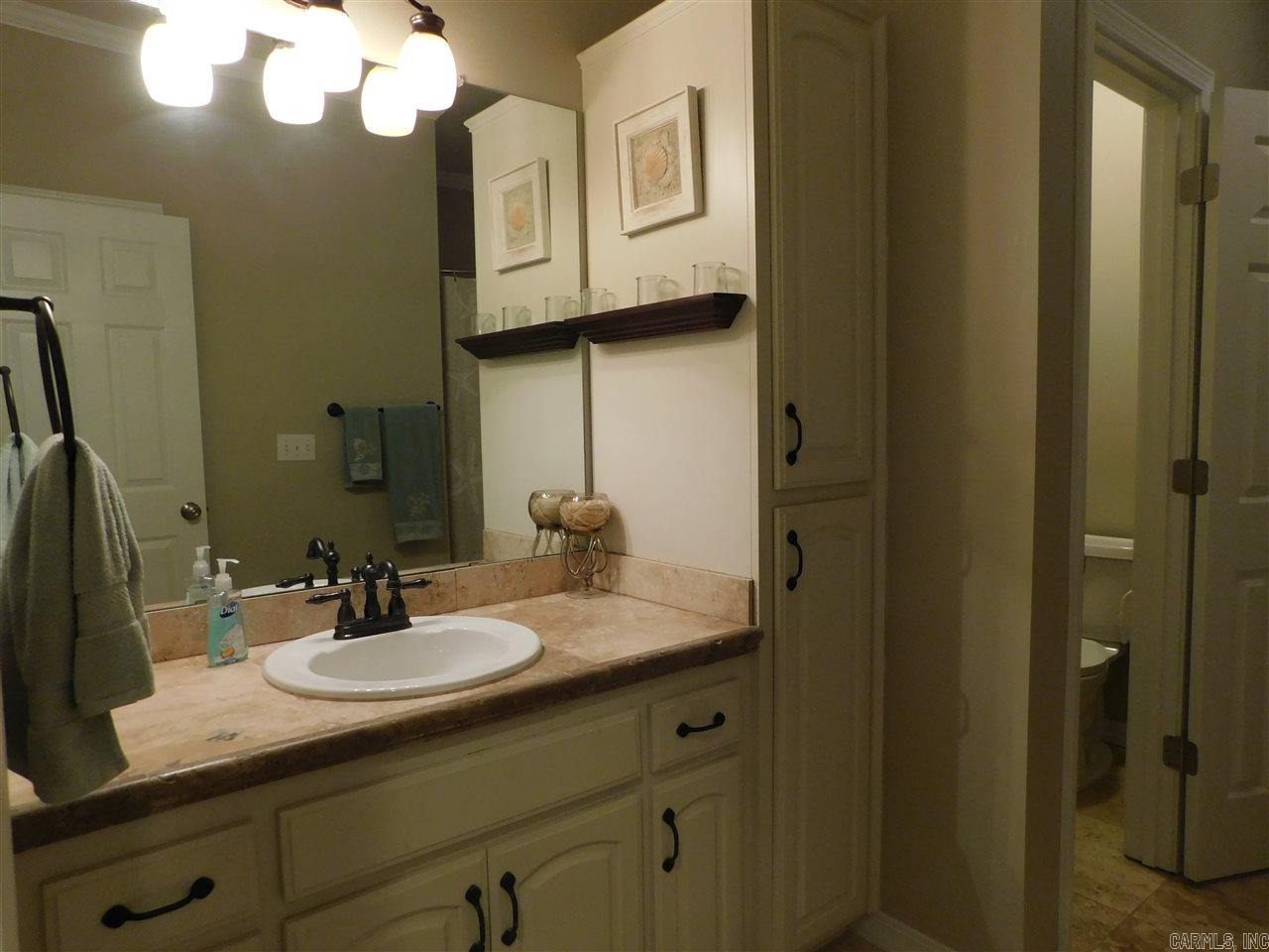 RIVER RIDGE - Residential