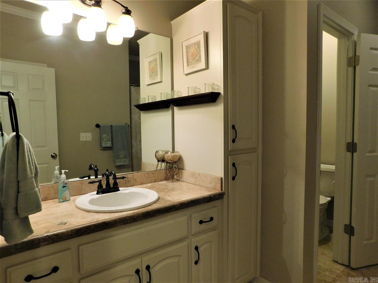 RIVER RIDGE - Residential