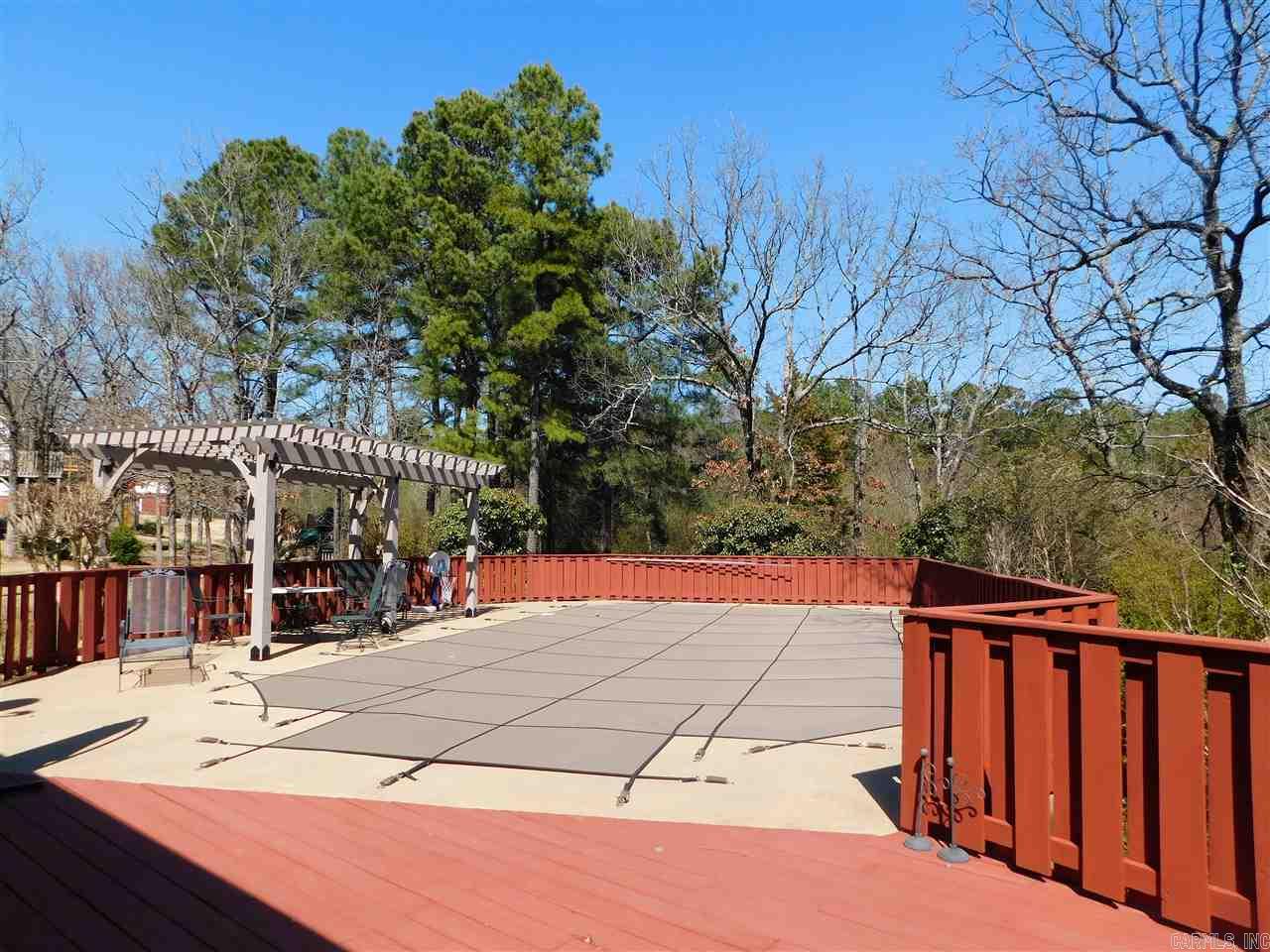 RIVER RIDGE - Residential