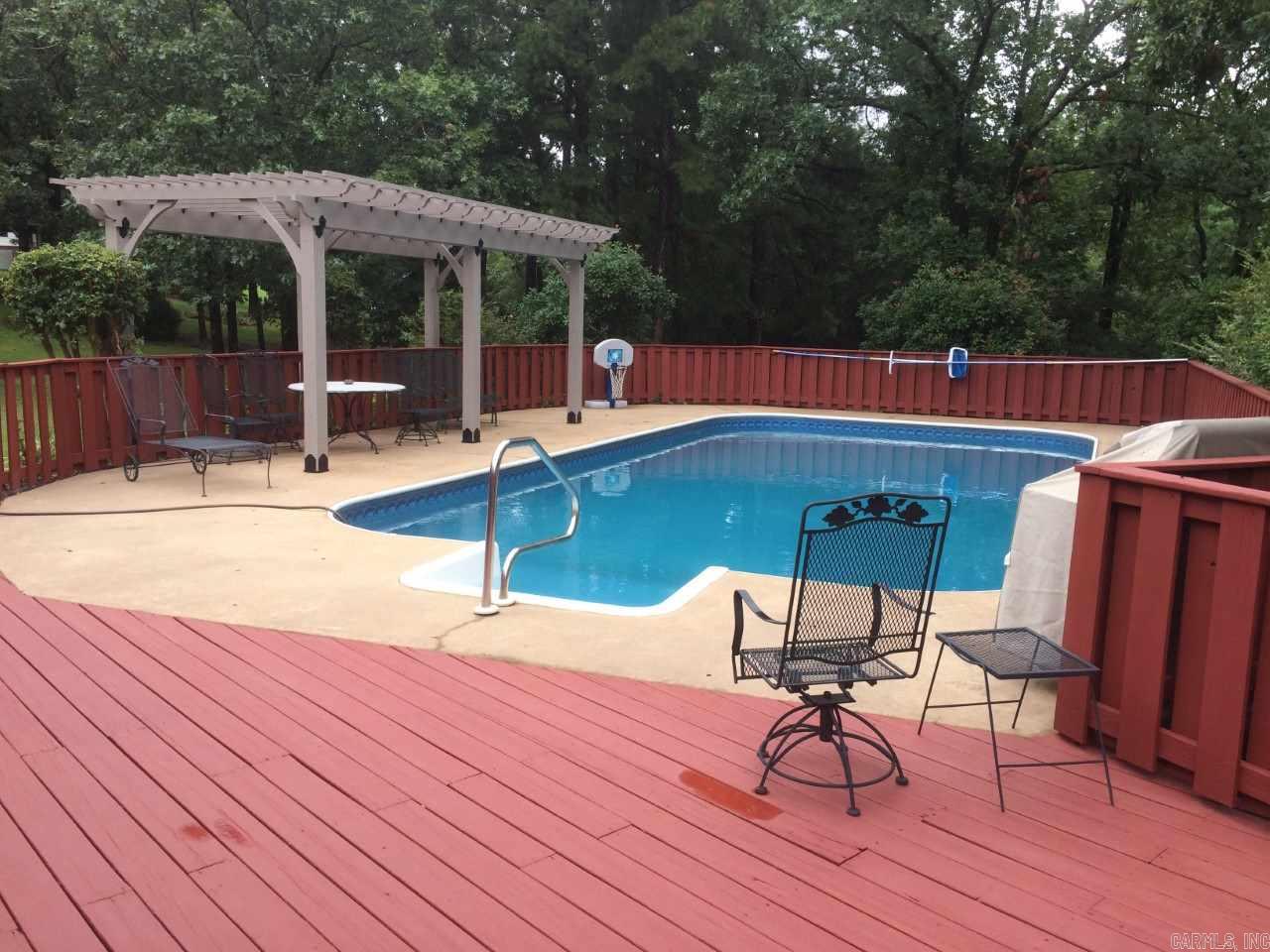 RIVER RIDGE - Residential