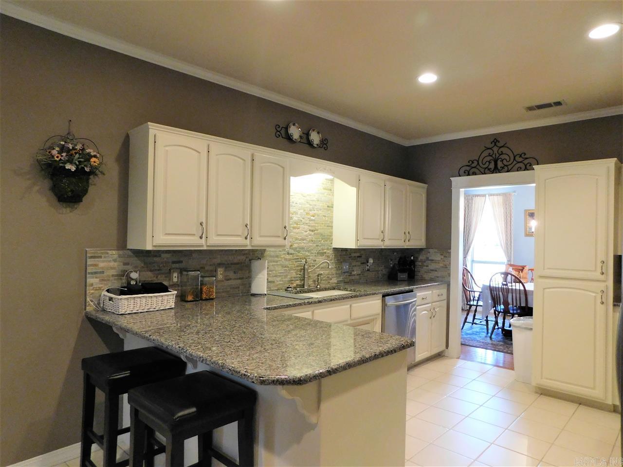 RIVER RIDGE - Residential