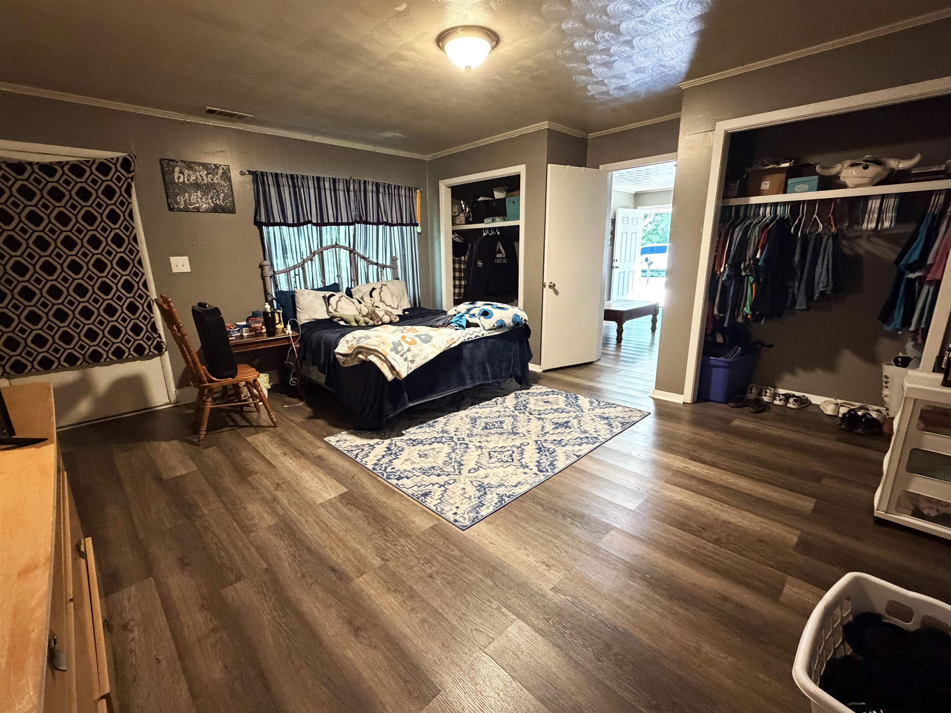 PIONEER PARK - Residential