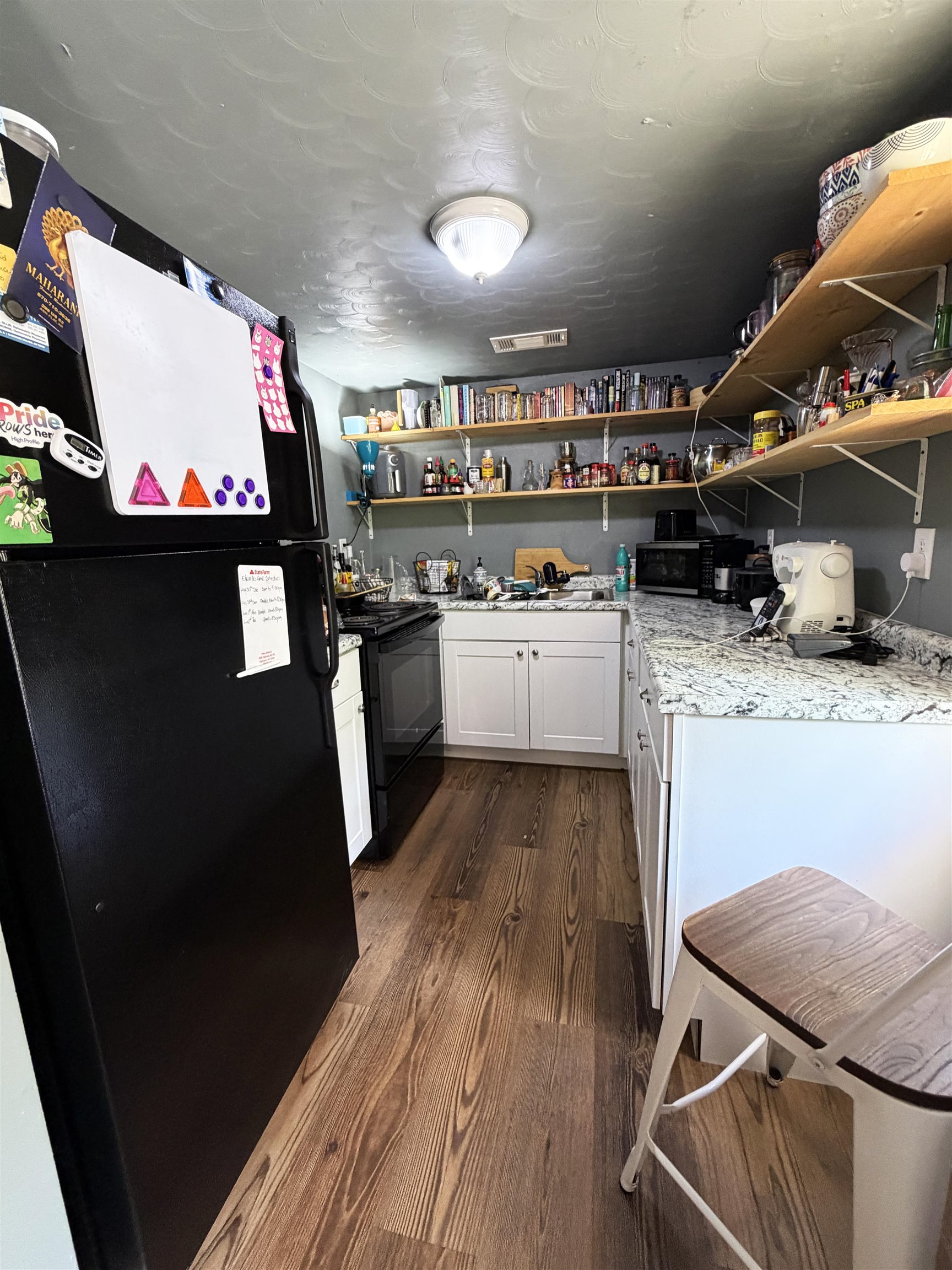 PIONEER PARK - Residential