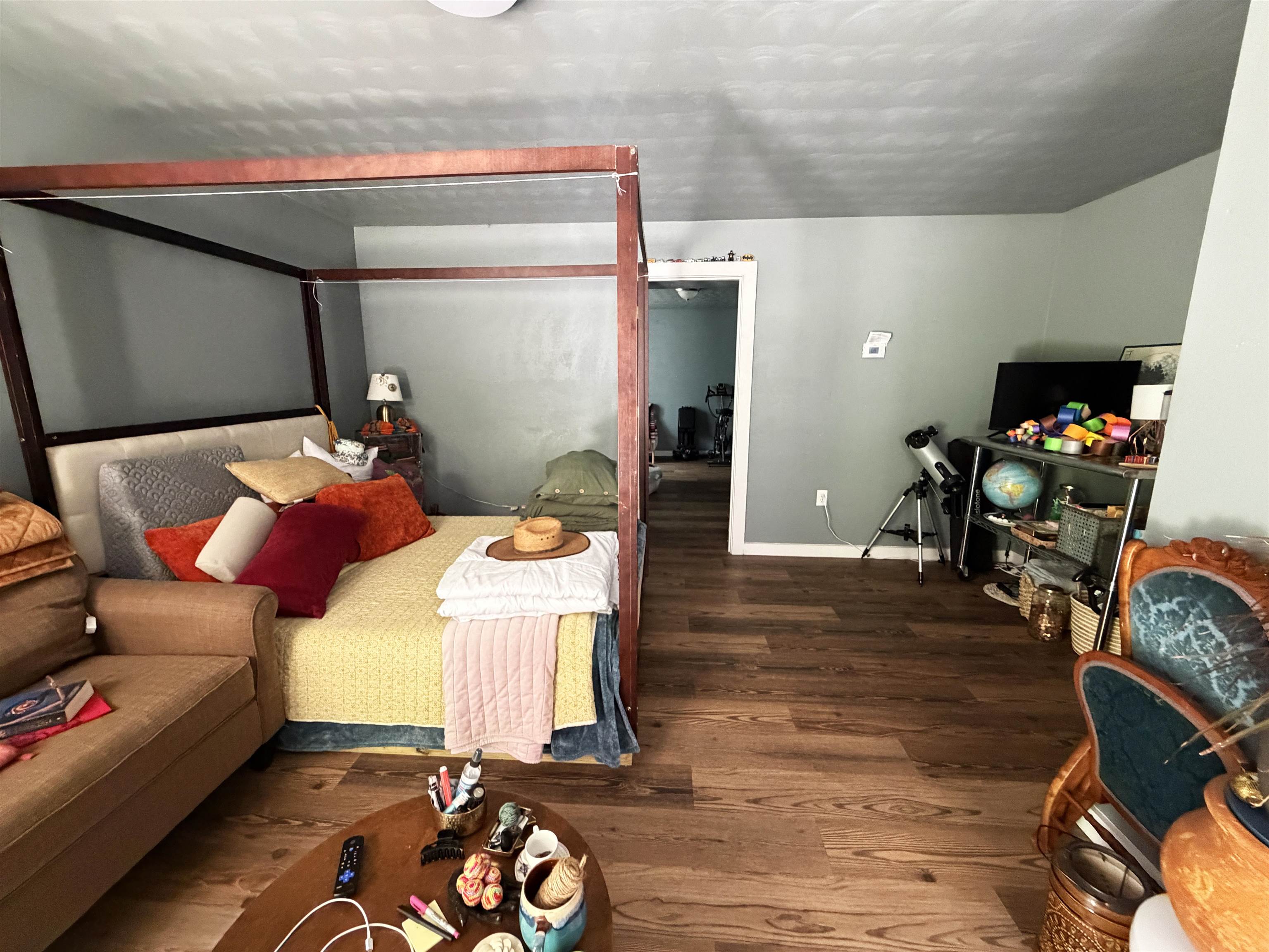 PIONEER PARK - Residential