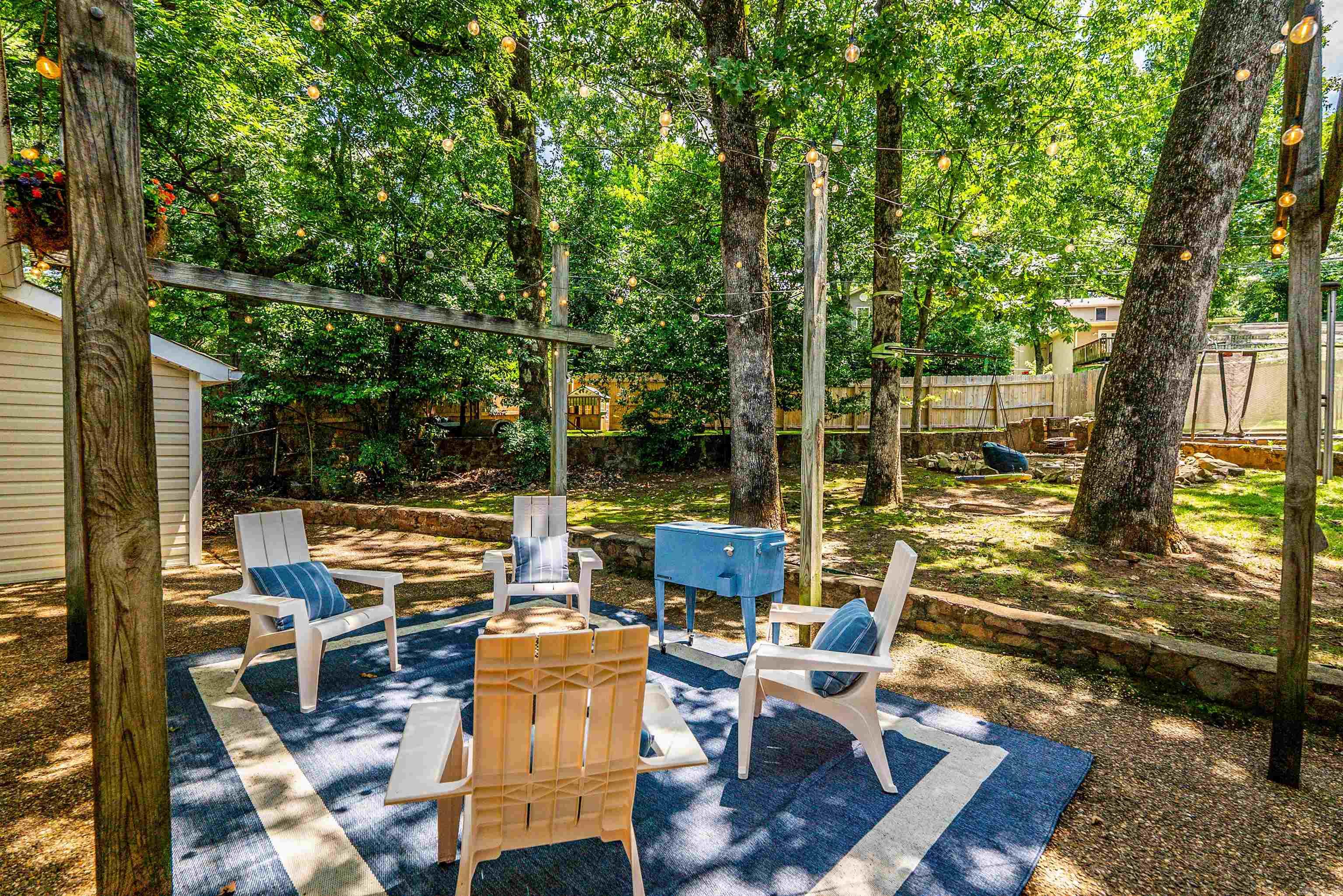 KINGWOOD PLACE - Residential