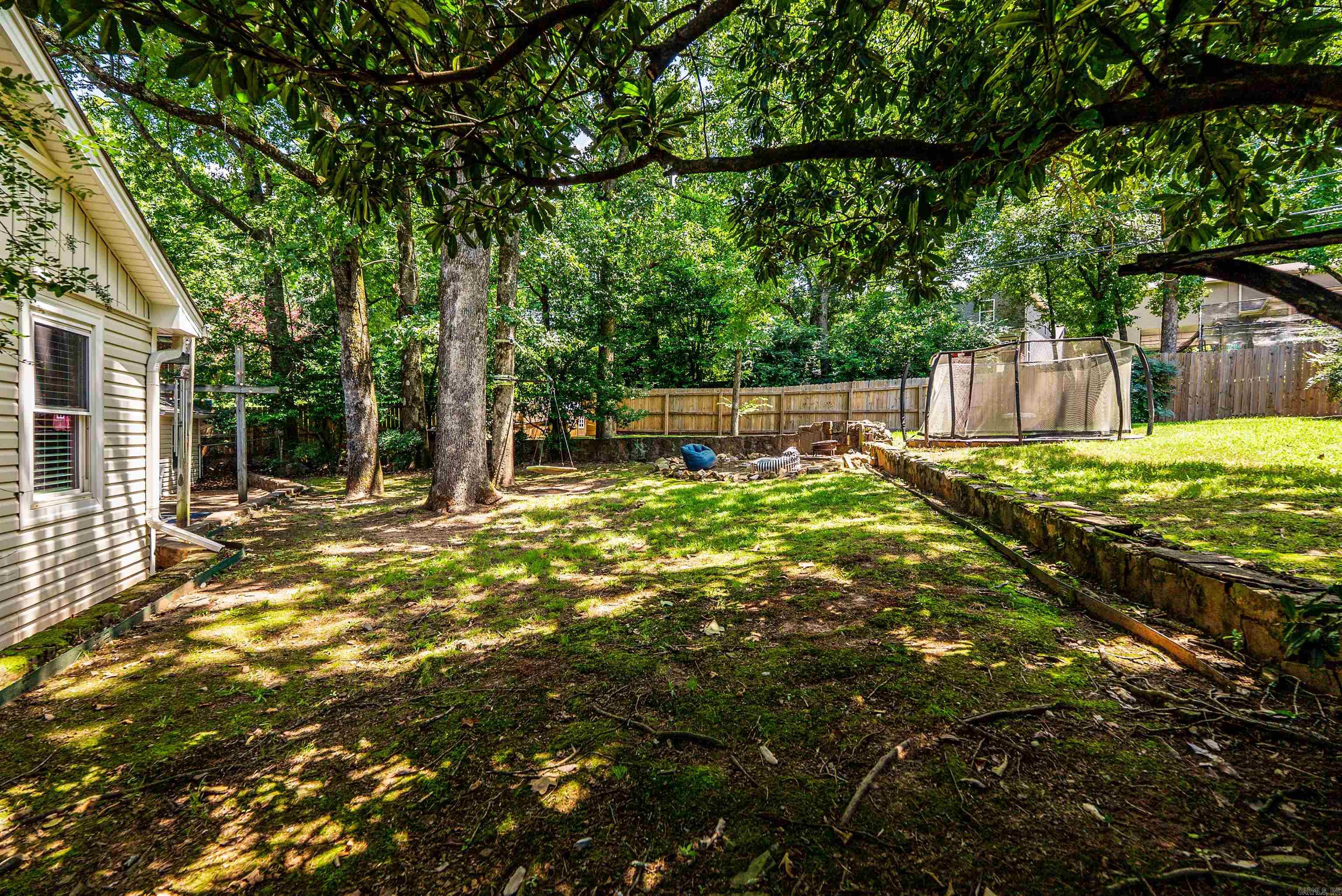 KINGWOOD PLACE - Residential