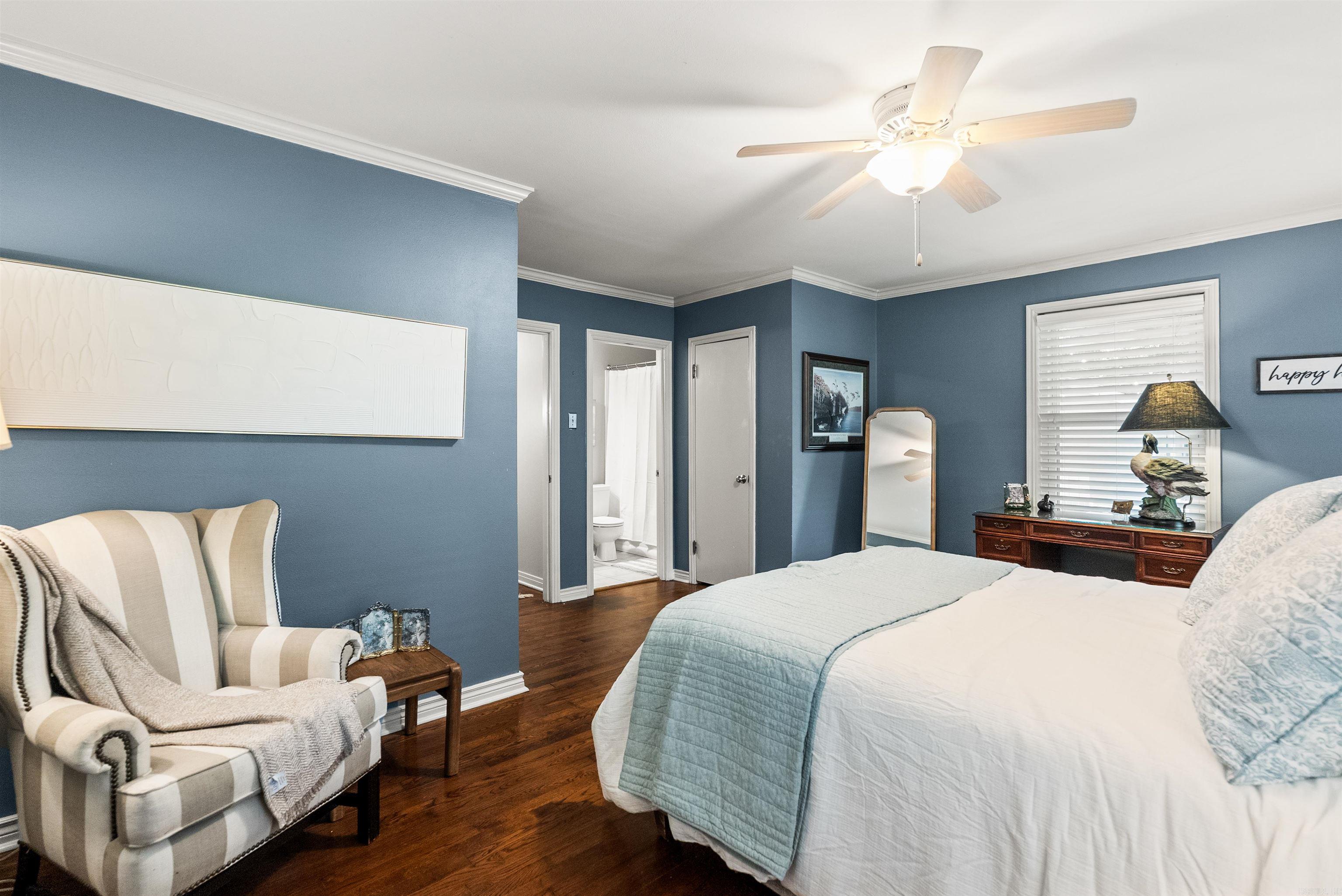 KINGWOOD PLACE - Residential