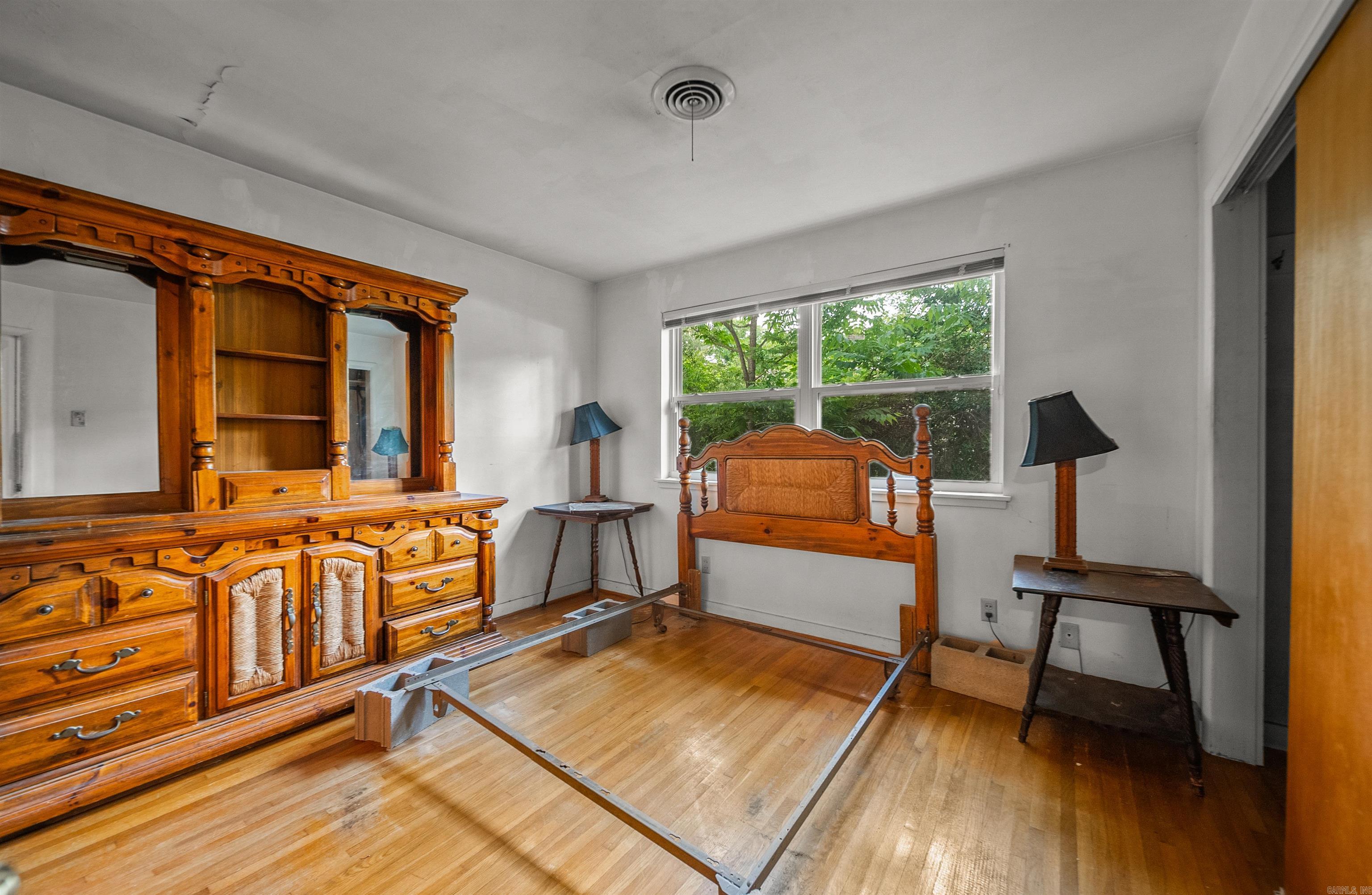SUGGS J A - Residential