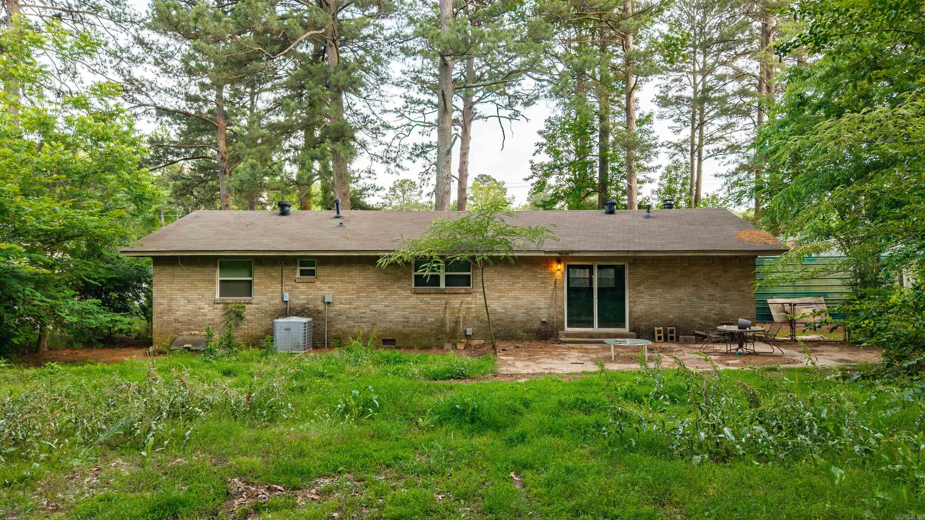 SUGGS J A - Residential