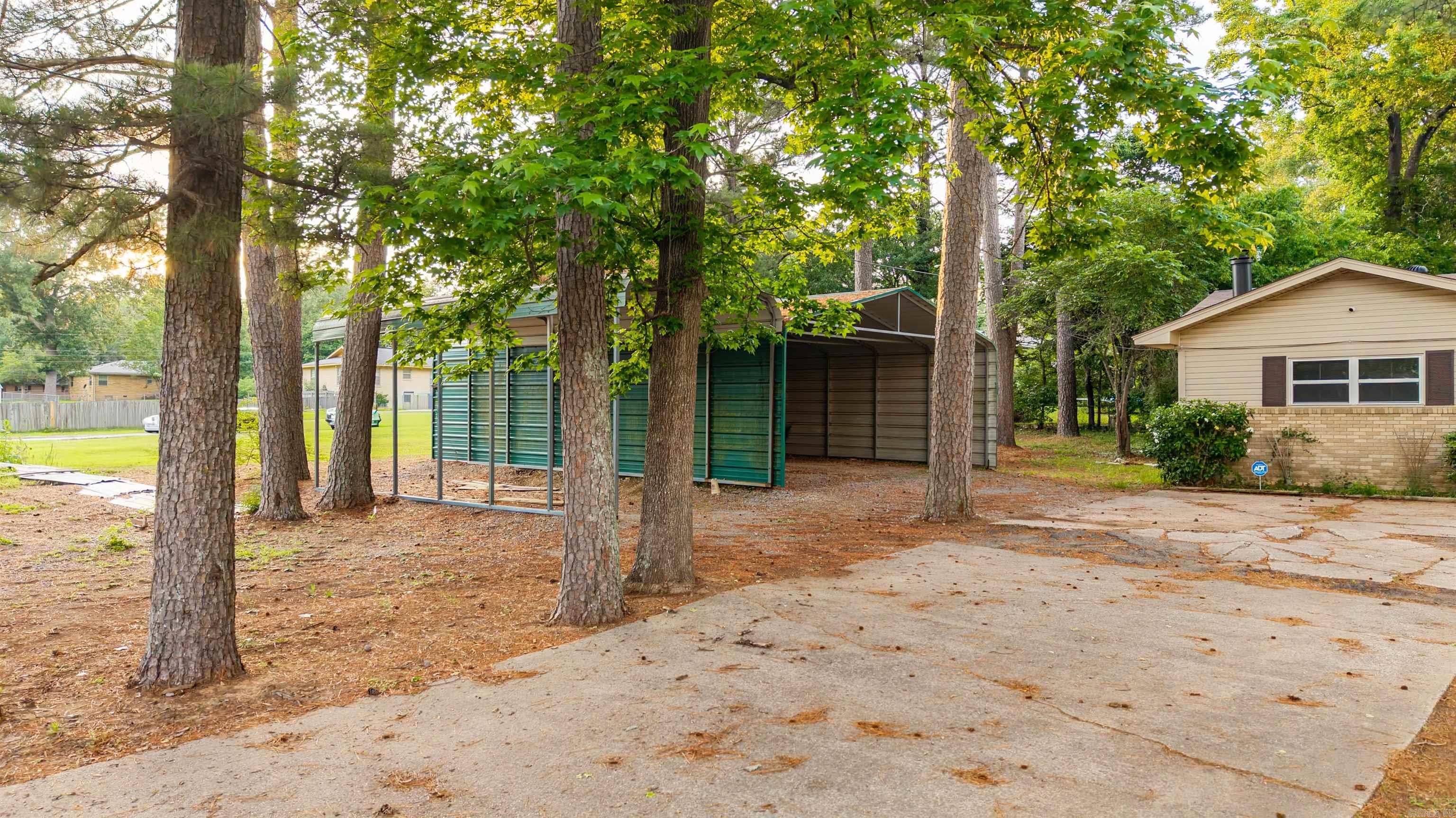 SUGGS J A - Residential