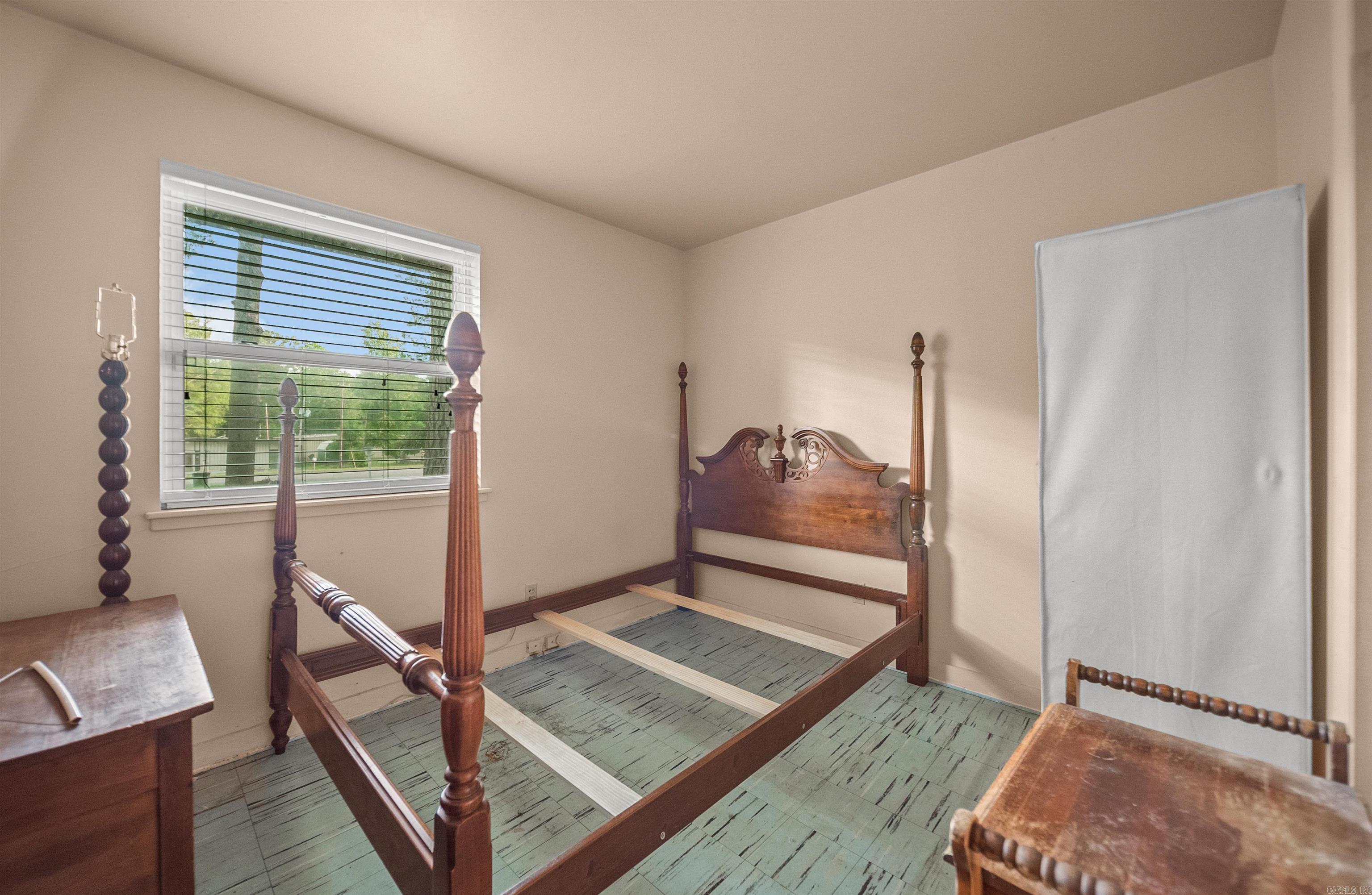 SUGGS J A - Residential