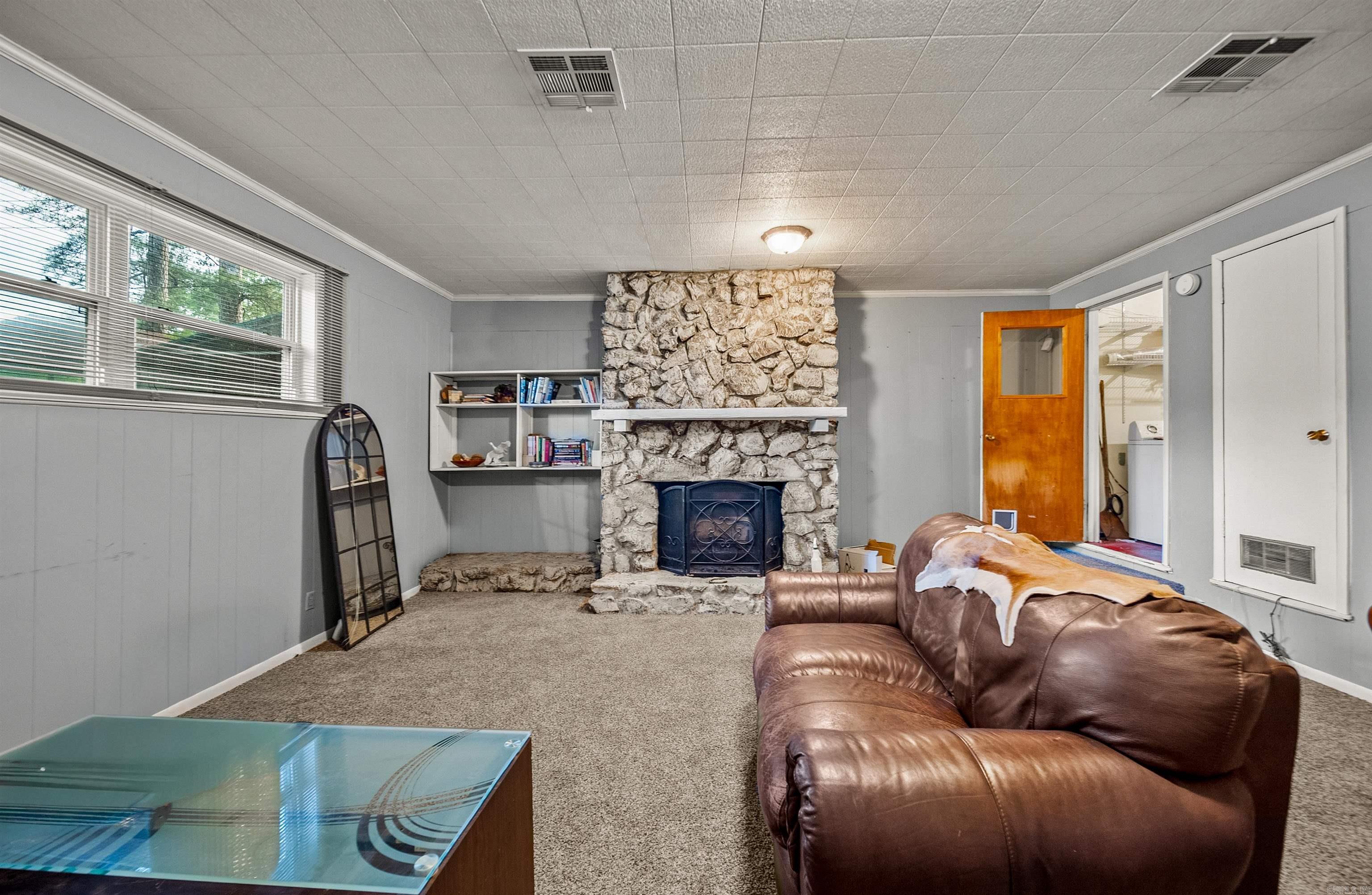 SUGGS J A - Residential